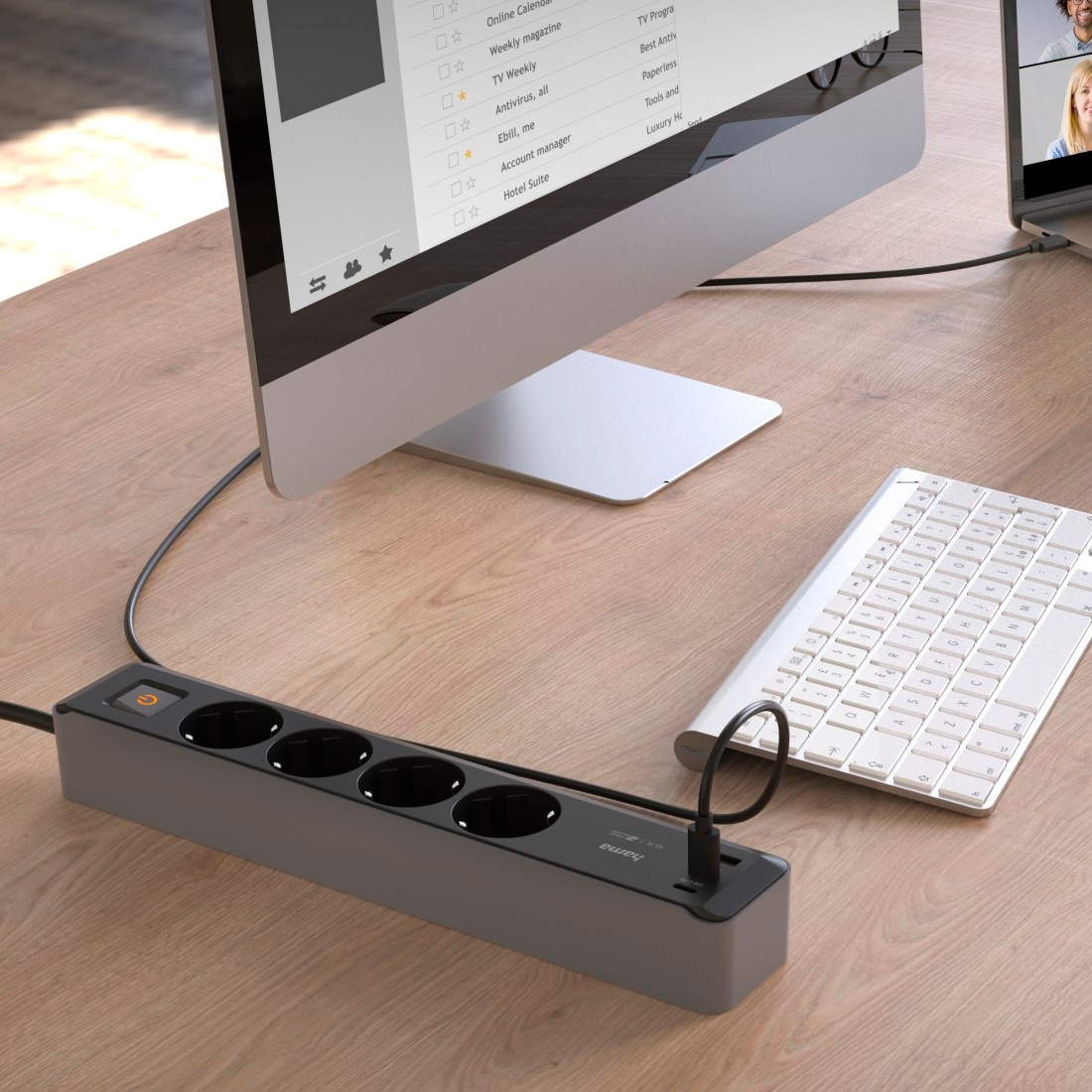 Hama Steckdosenleiste »7in1 Steckdosenleiste mit USB Netzteil 3fach, 65w Ladegerät, USB-C, PD«, 4-fach, (Ein- / Ausschalter-Schalterbeleuchtung-USB-Anschlüsse Schutzkontaktkupplung Kabellänge 1,4 m)