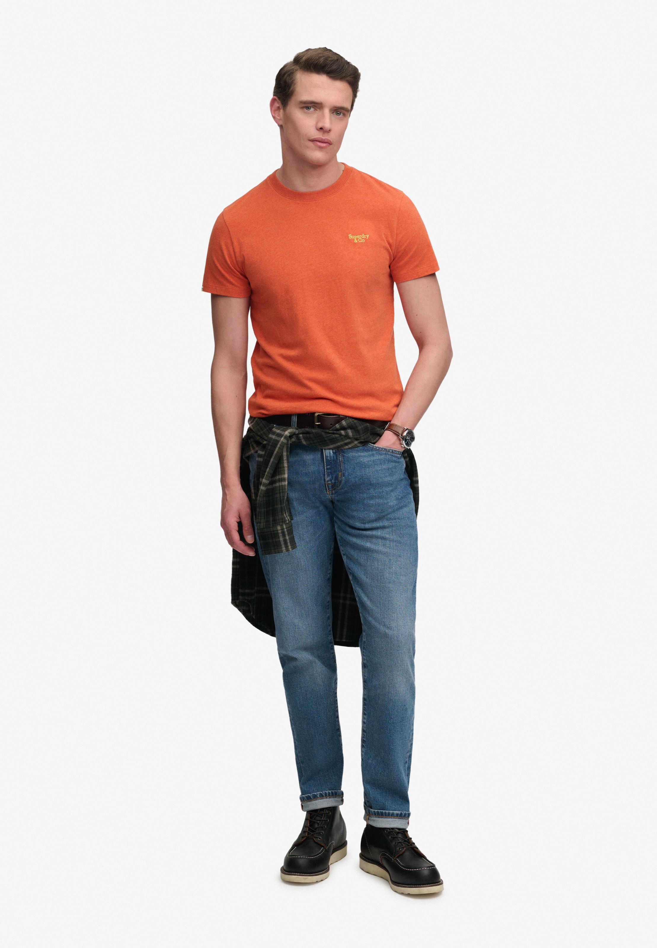 Superdry Rundhalsshirt »ESSENTIAL SERIF LOGO EMB TEE« Baumwolle, regular fit