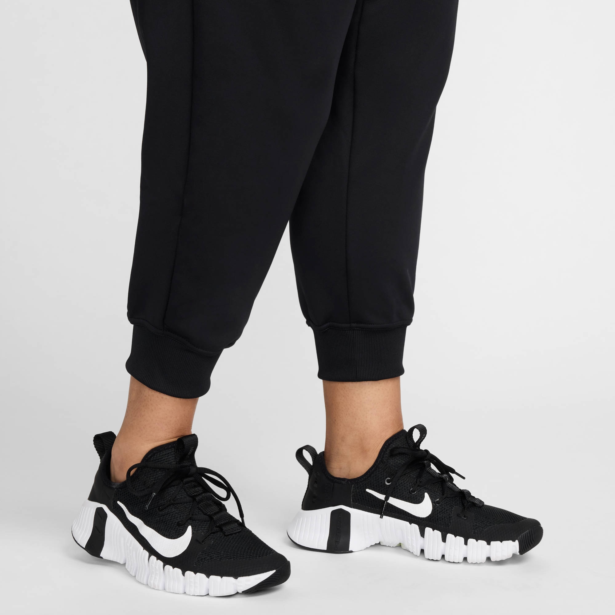 Nike Trainingshose »THERMA-FIT ONE WOMEN'S JOGGERS«