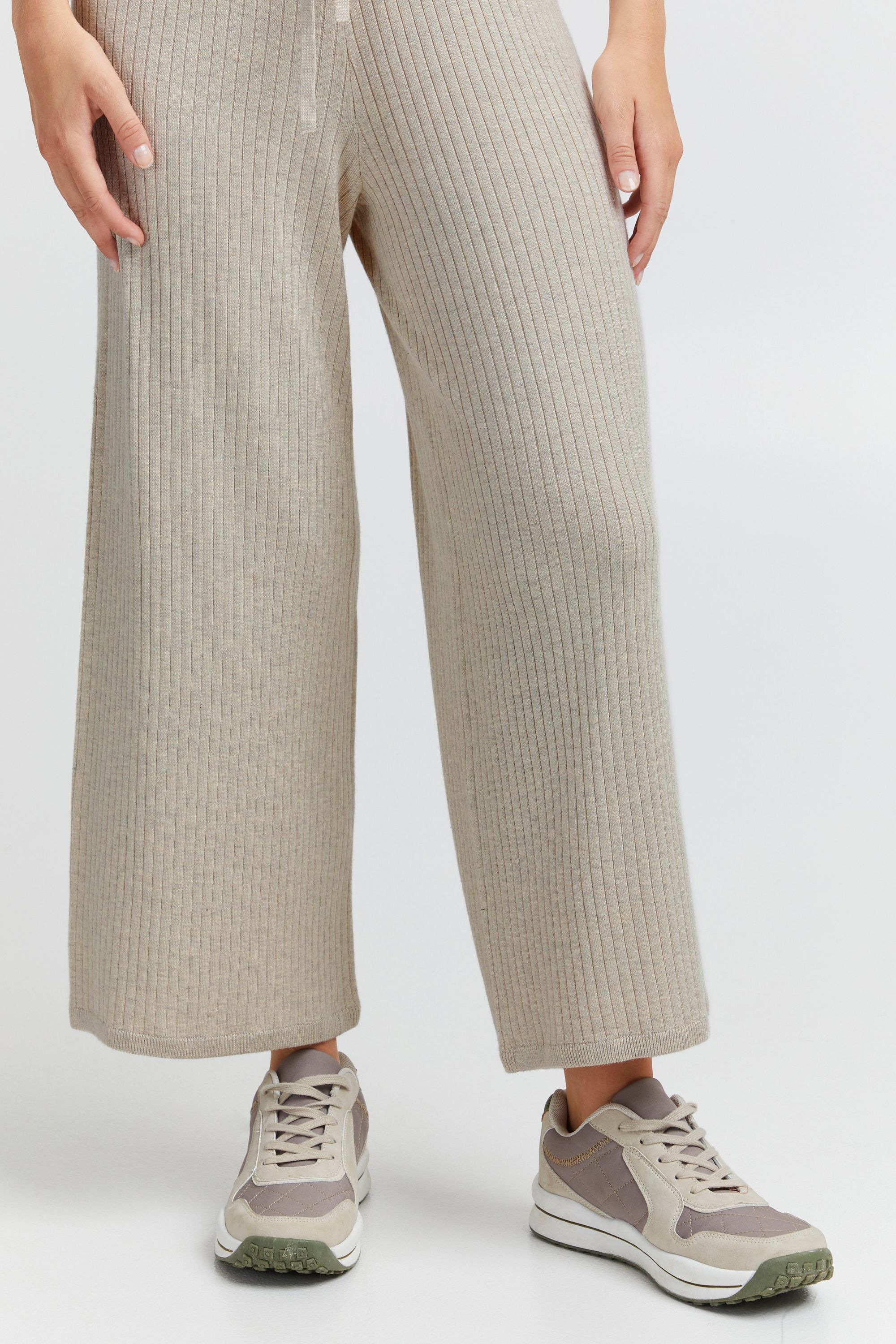 OXMO Stoffhose »Stoffhose OXRie«