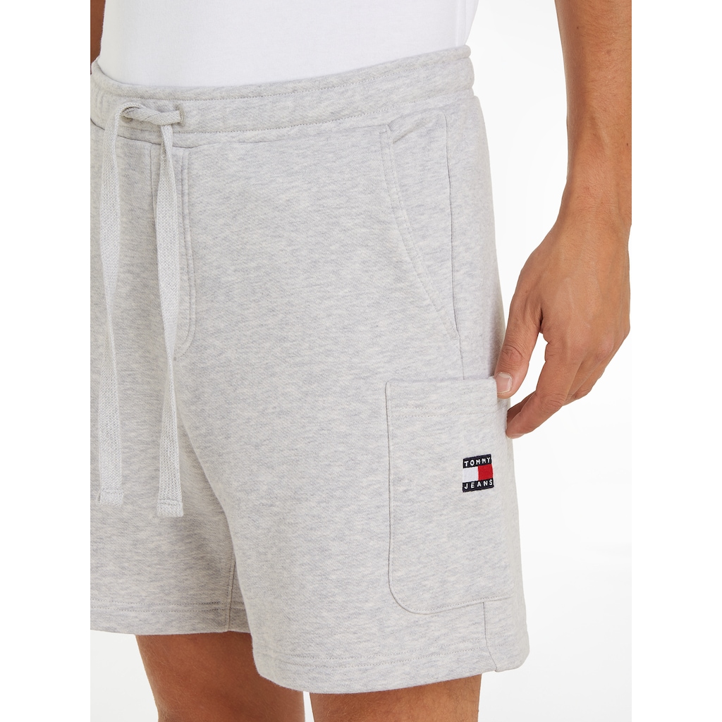 Tommy Jeans Cargoshorts »TJM BADGE CARGO SHORT«