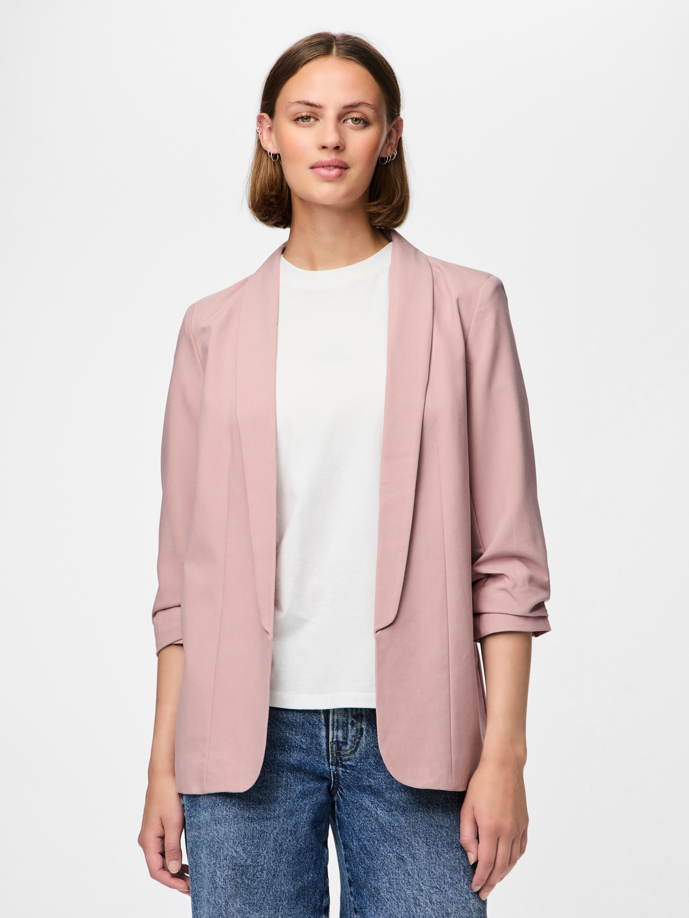 pieces Blusenblazer »PCBOSELLA 3/4 BLAZER NOOS«, mit Faltendetail am Ärmel