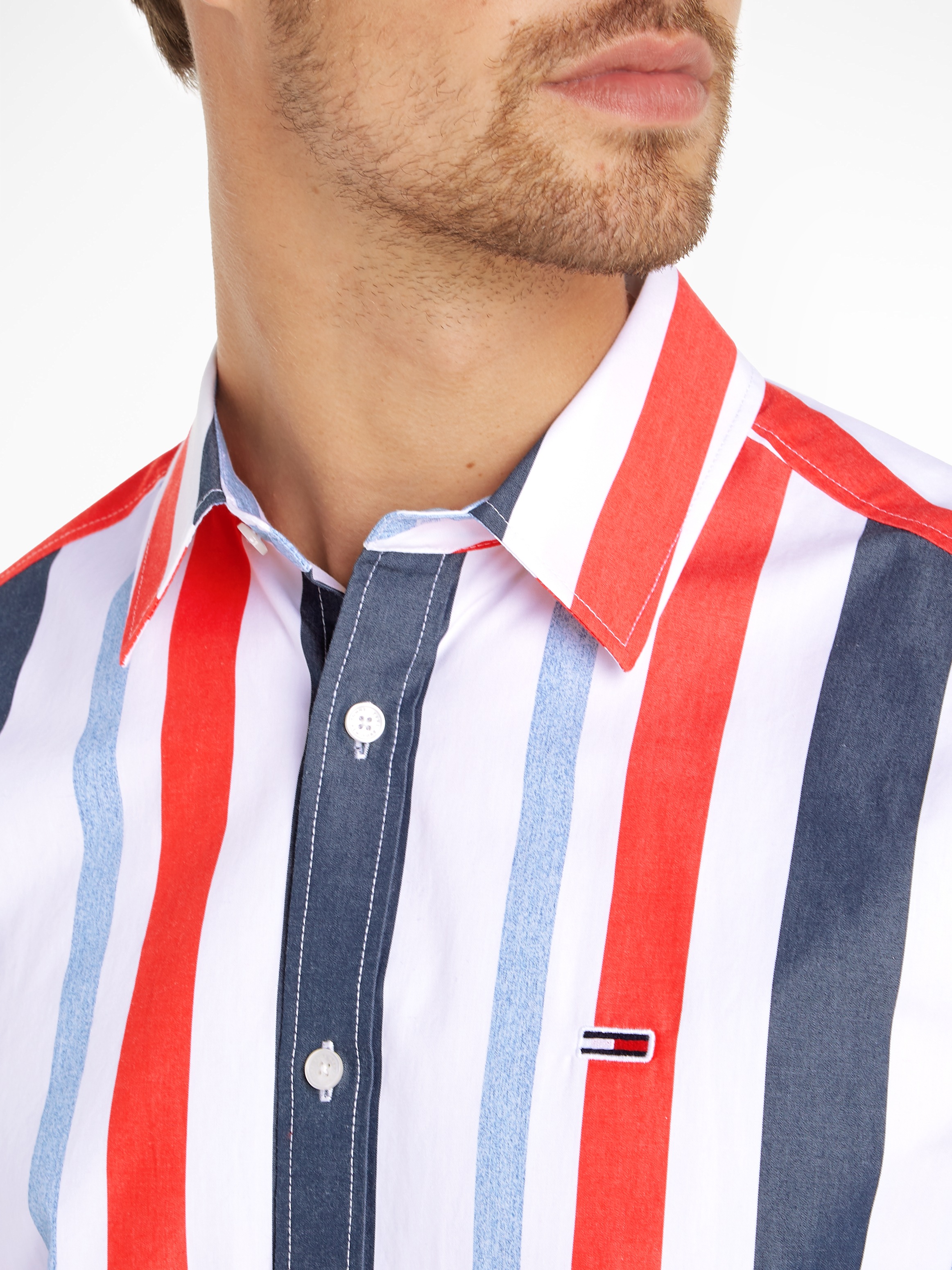 Tommy Jeans Kurzarmhemd »TJM RLX STRIPES SHIRT«, mit mehrfarbigen Streifen