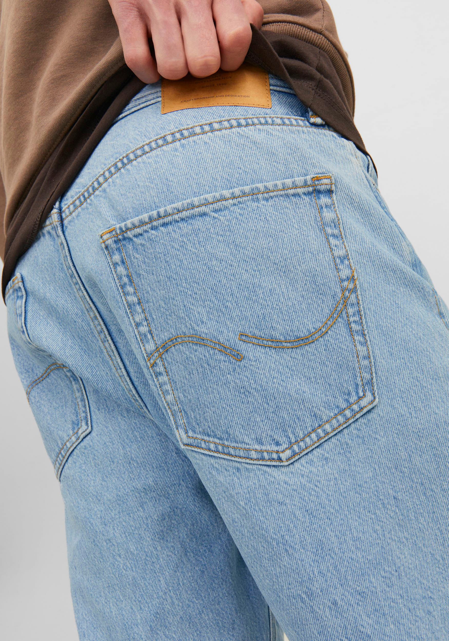 Jack & Jones Relax-fit-Jeans »JJIALEX mit cleanem Look und Taschenvielfalt«, mit Gürtelschlaufen