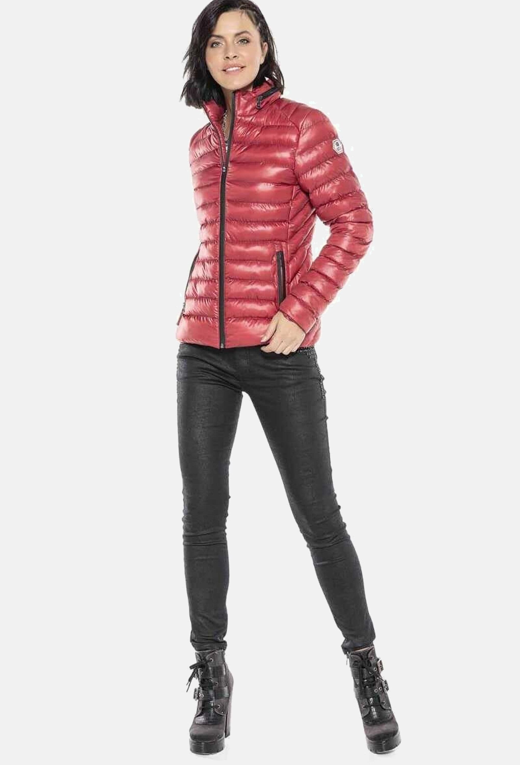 Cipo & Baxx Winterjacke »Cipo & Baxx Steppjacke in tollem Design« ohne Kapuze mit Markenpatch, WM113