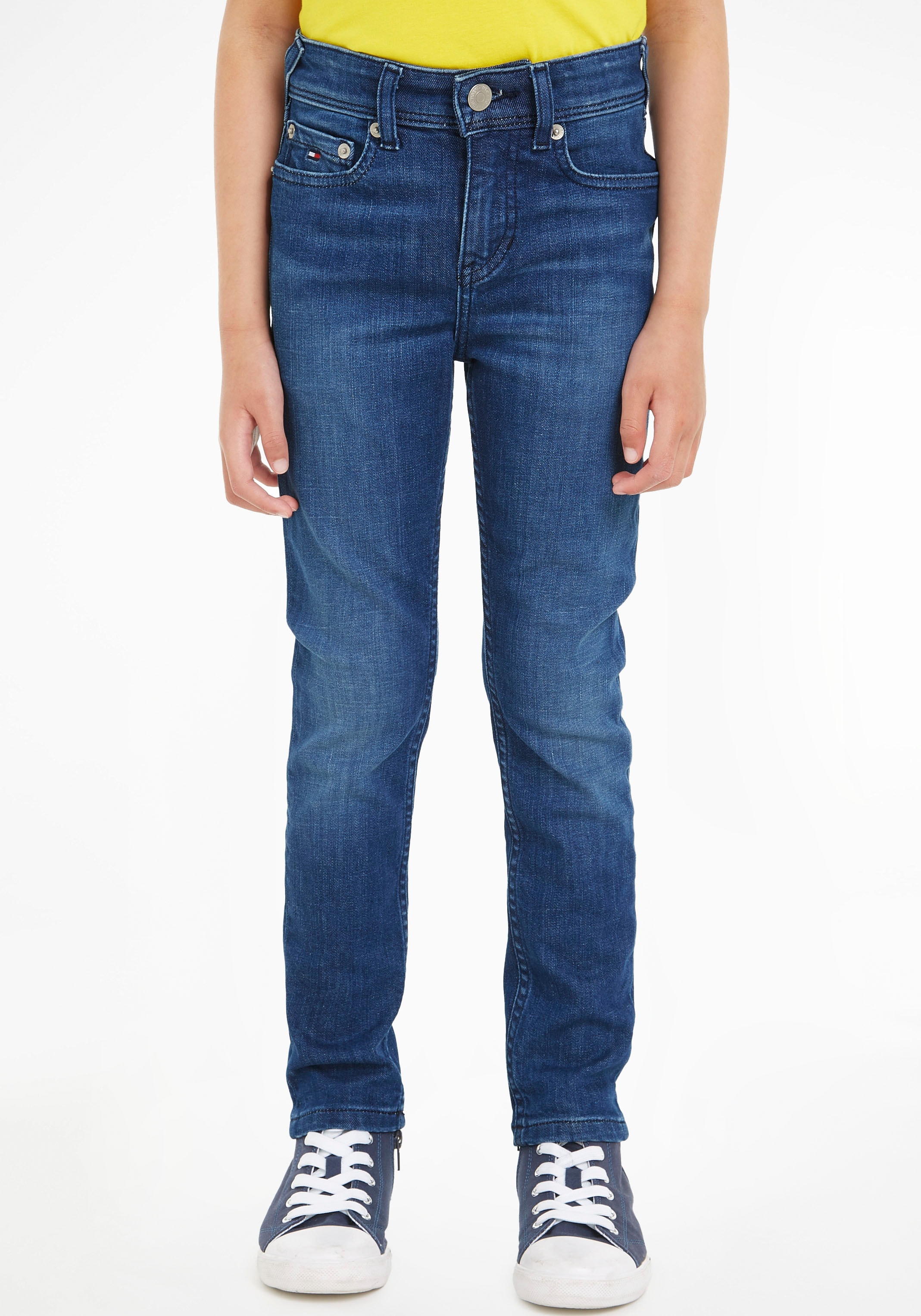 Tommy Hilfiger Slim-fit-Jeans »SCANTON Y DARK WASH«, mit Logostickerei