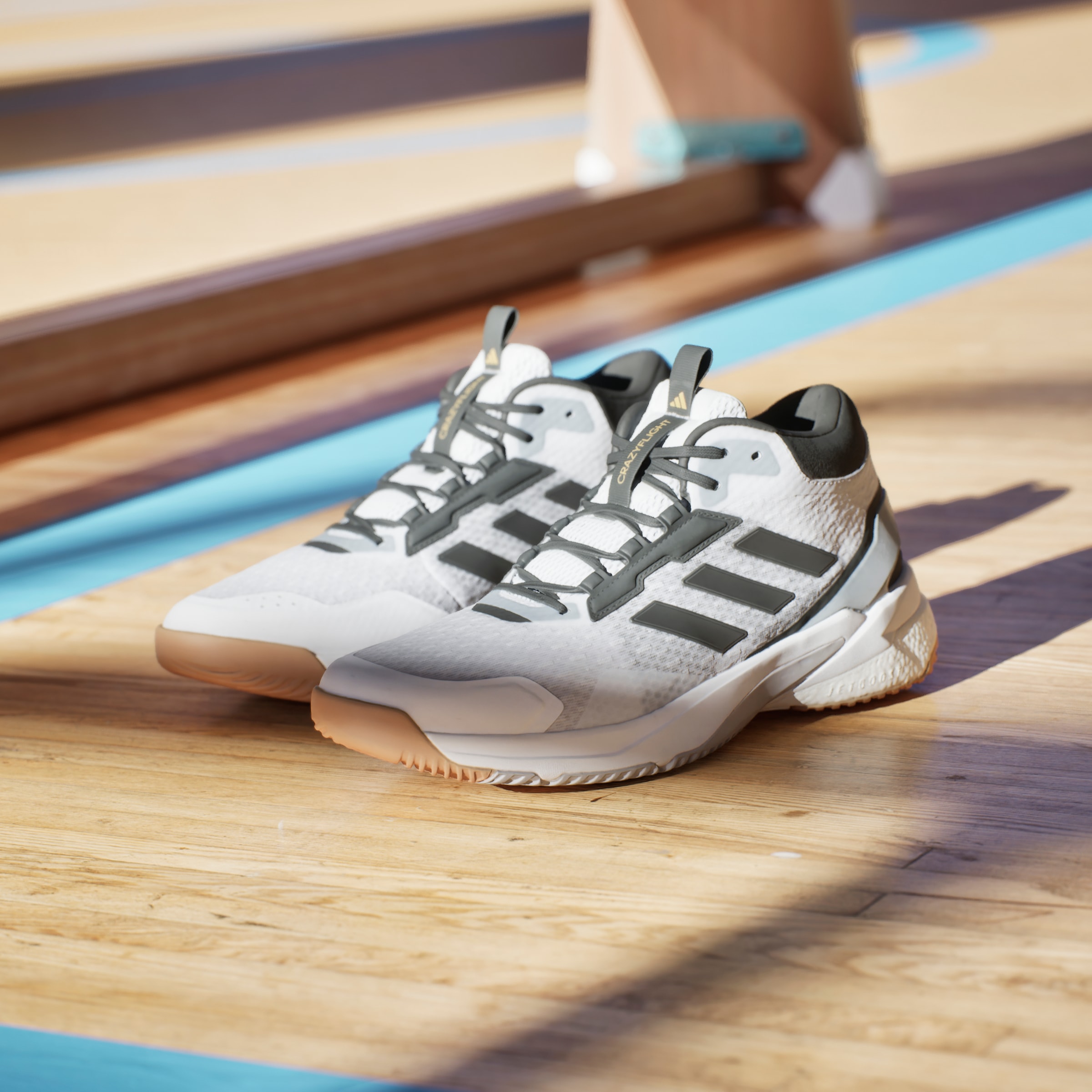 adidas Performance Indoorschuh »CRAZYFLIGHT 5 MID INDOOR«, besonders geeignet für Volleyball und Handball