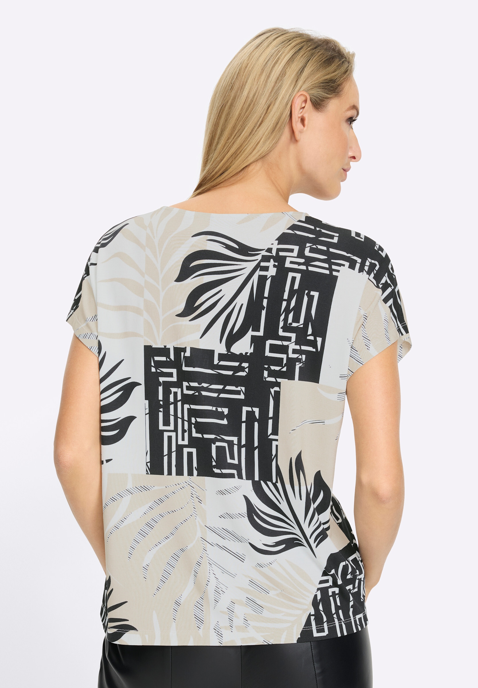 heine T-Shirt »Druck-Shirt Kurzarmshirt mit grafischem Druck-Dessin«