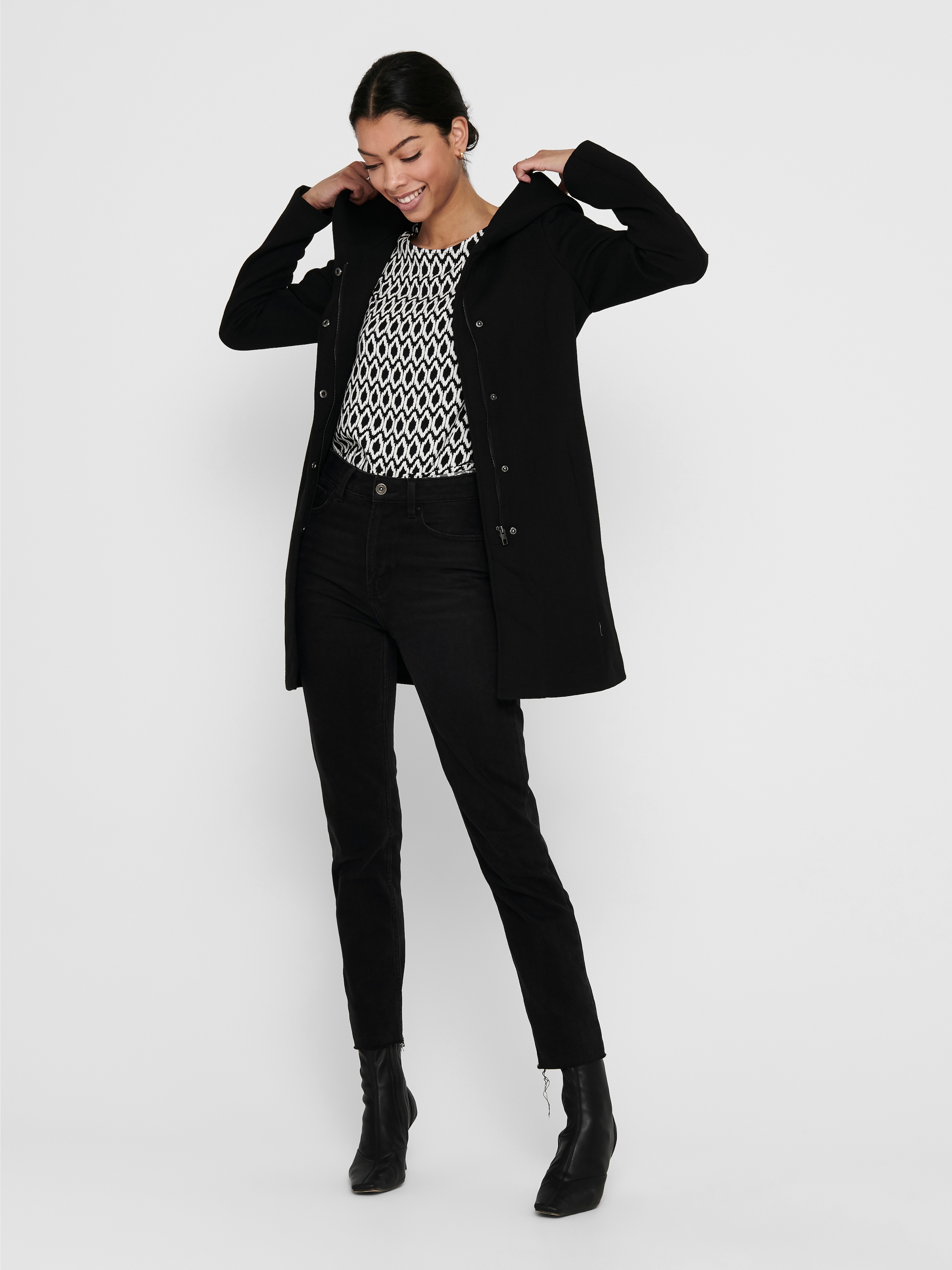 ONLY Kurzmantel »ONLSEDONA LIGHT COAT OTW NOOS« verdeckte Knopfleiste und Reißverschluss