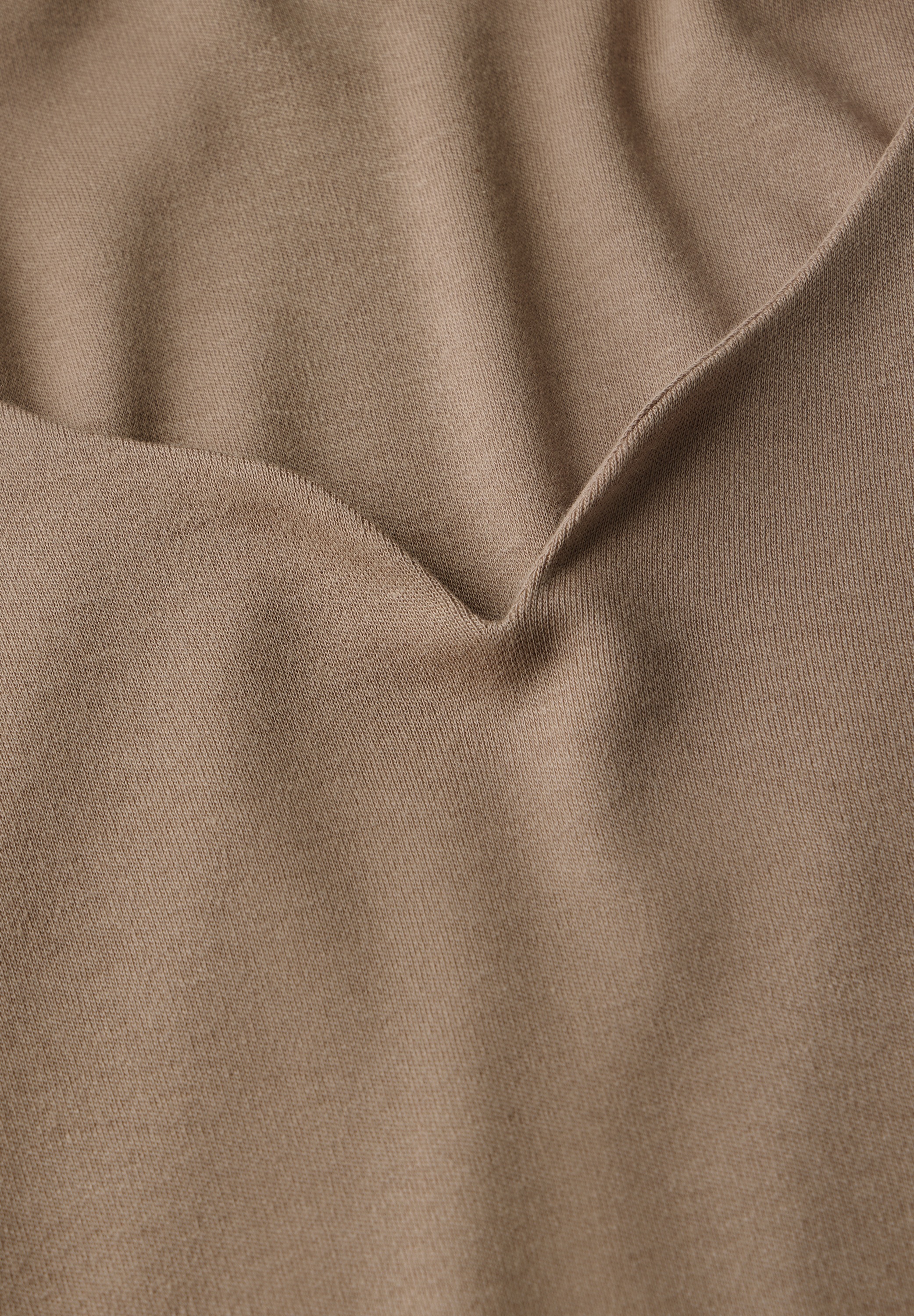 STREET ONE Langarmshirt, mit Herzausschnitt