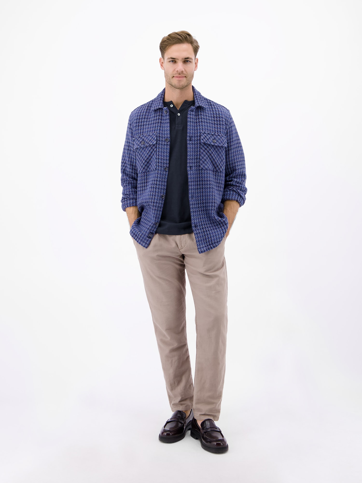 LERROS T-Shirt »T-Shirt mit Rundhalsausschnitt und Knopfleiste«