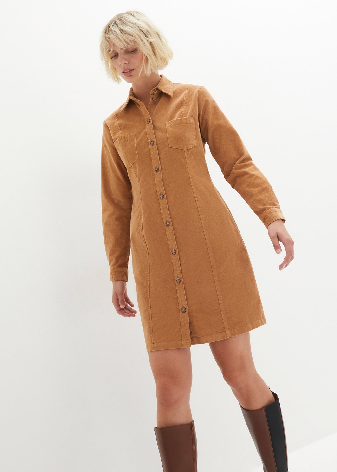 bonprix Hemdblusenkleid Brusttaschen für Alltag, aus Baumwolle und Elasthan, mit Knopfleiste