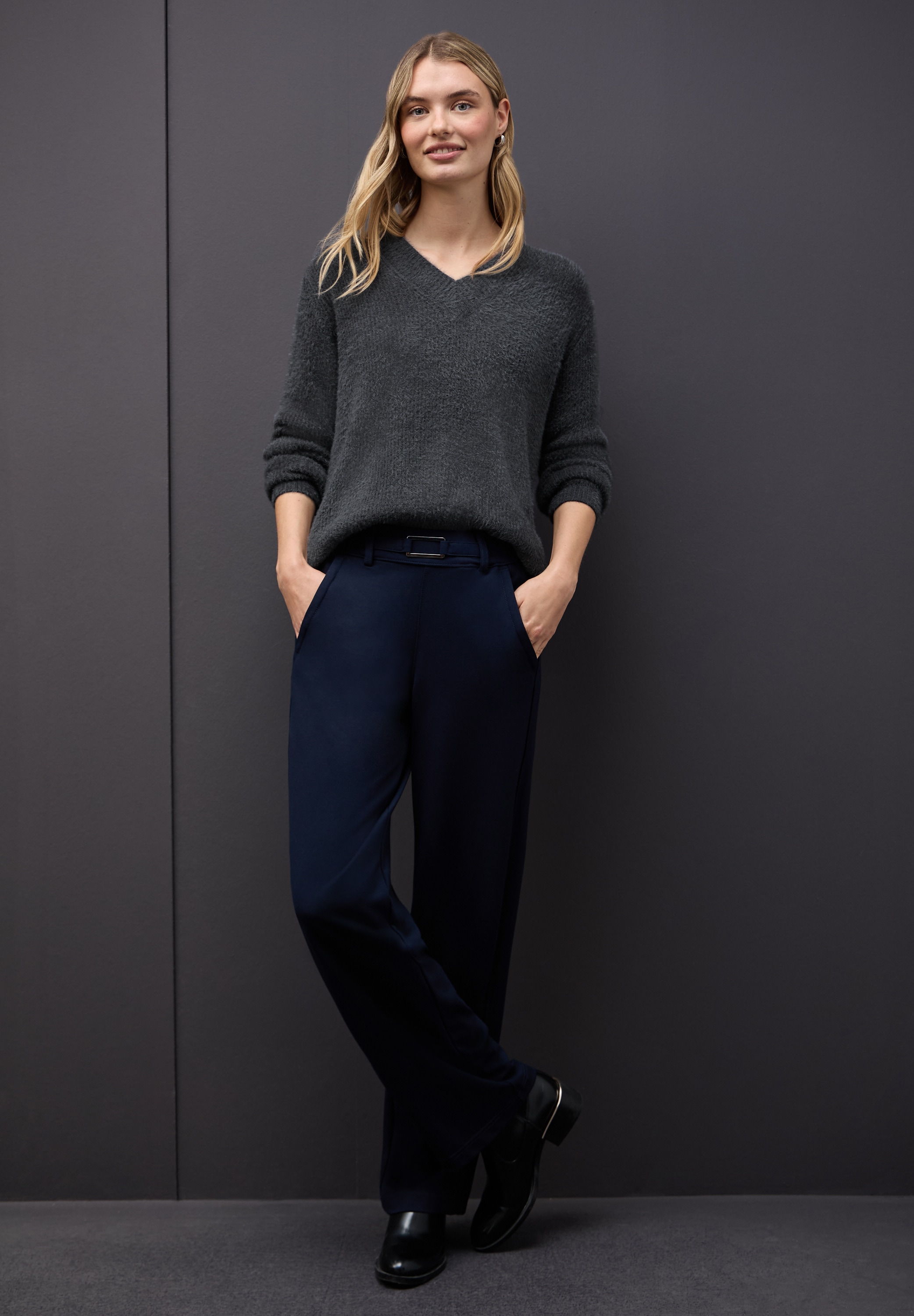 STREET ONE V-Ausschnitt-Pullover mit Rippbündchen