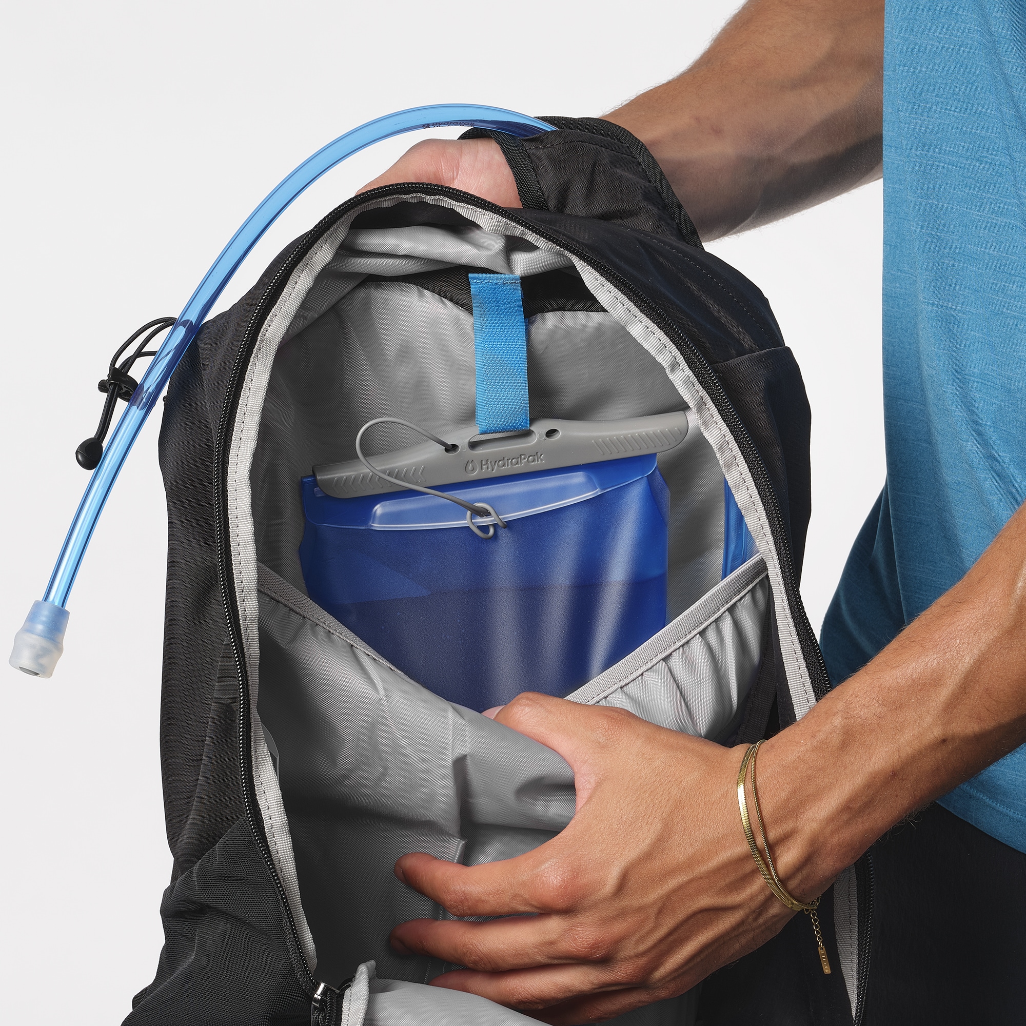 Salomon Sportrucksack »TRAILBLAZER 20« mit reflektierenden Details, atmungsaktives Material