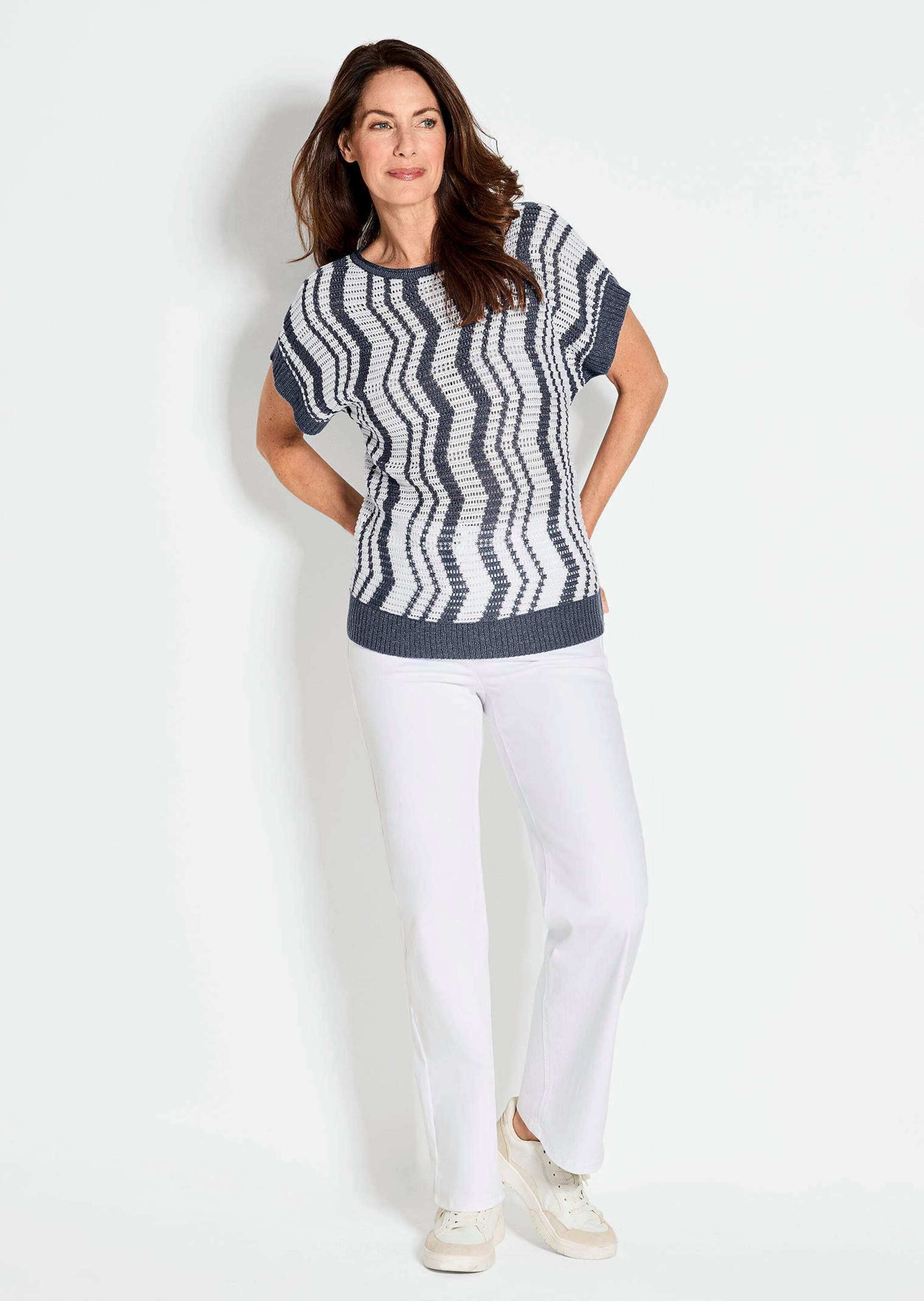 GOLDNER Rundhalspullover »Kurzgröße Halbarmpullover mit Lochstruktur« Rippenbündchen