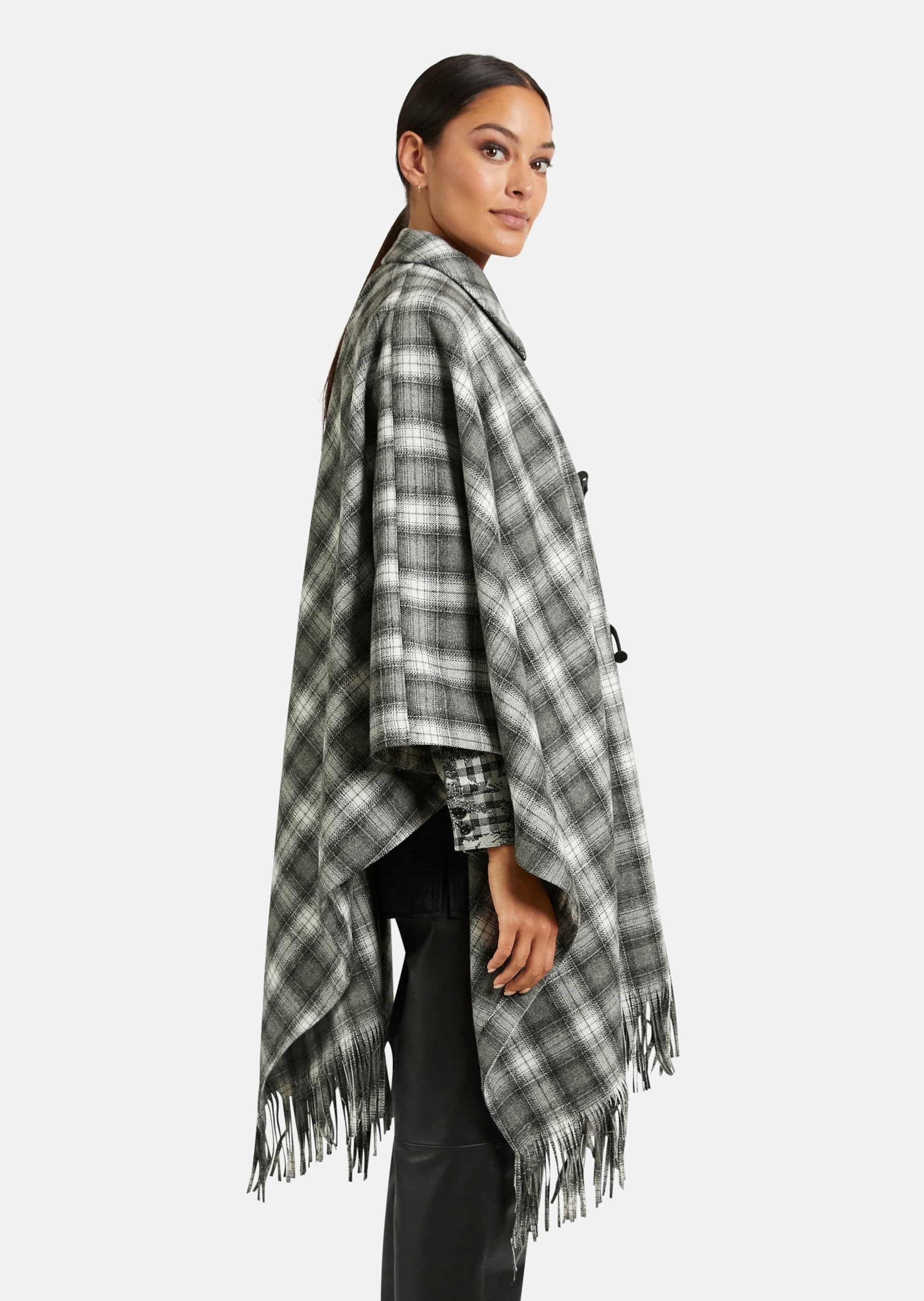 MADELEINE Cape »Cape Karo-Cape mit Innenweste«