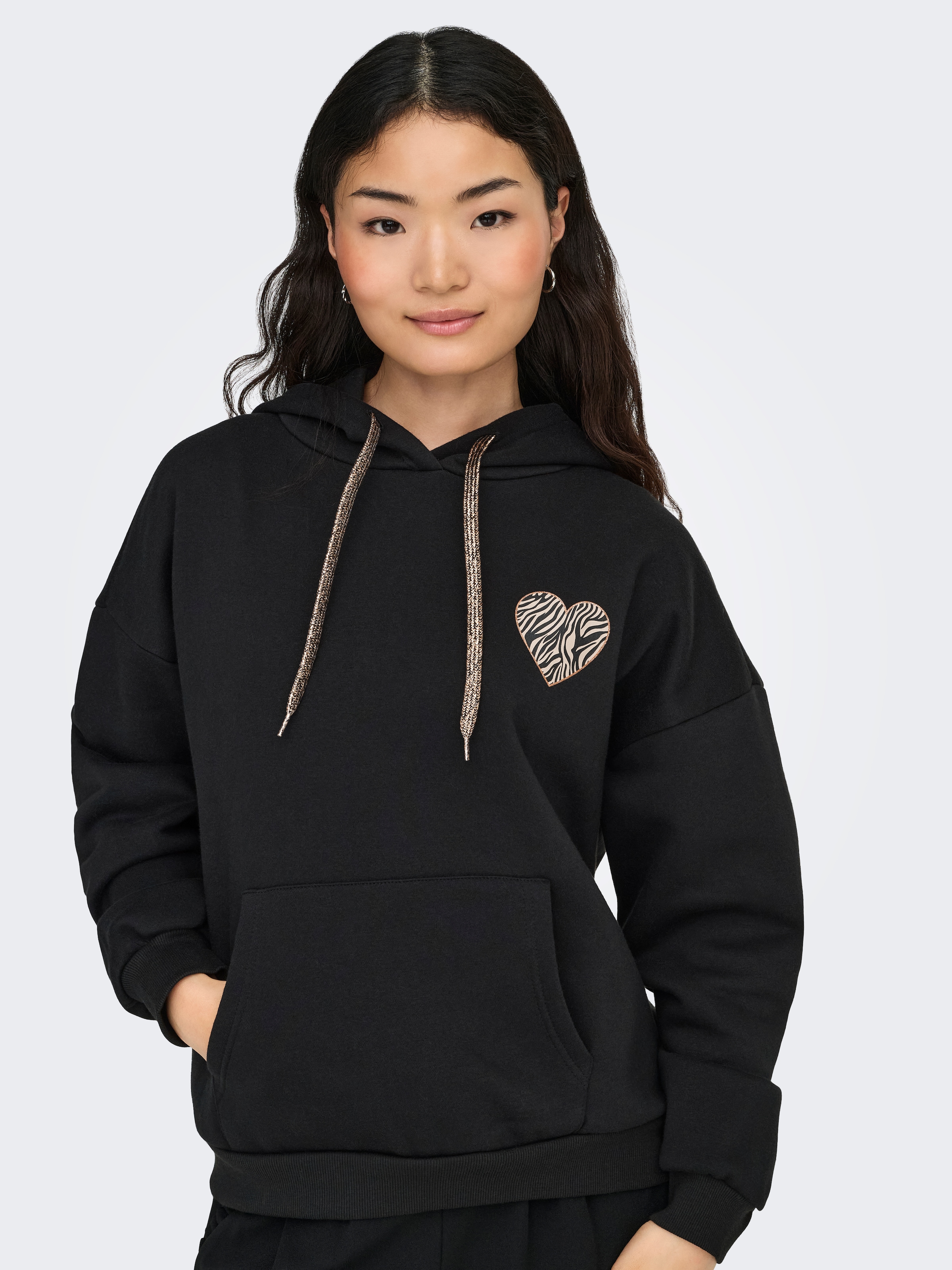 ONLY Kapuzensweatshirt »ONLDAZE L/S ANIMAL HOODIE DETAILS CS SWT«
