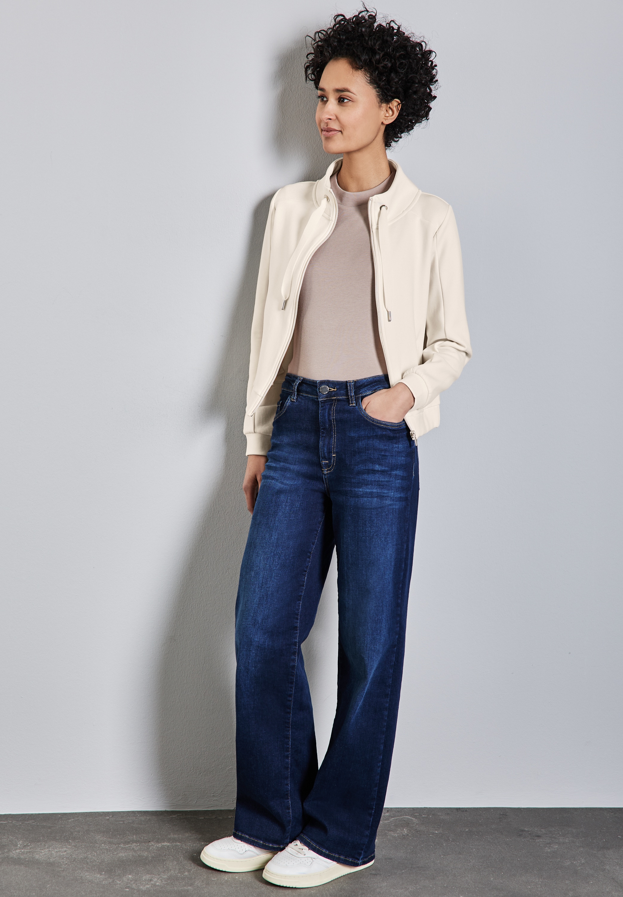 STREET ONE Sweatjacke, mit Tunnelzug