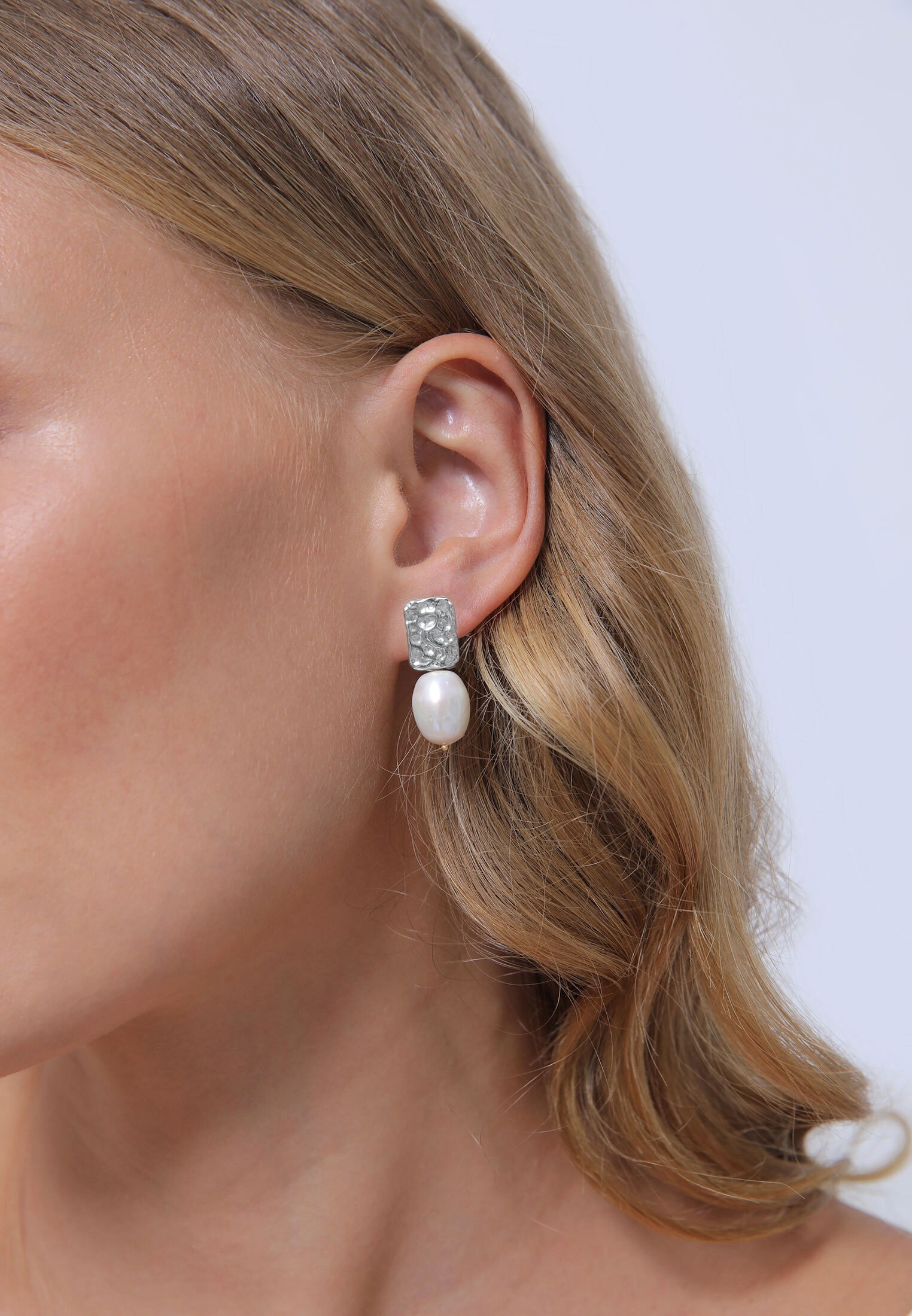 Elli Premium Paar Ohrhänger »Ohrringe Barock Süßwasserzuchtperlen Weiß 925 Sterling Silber«