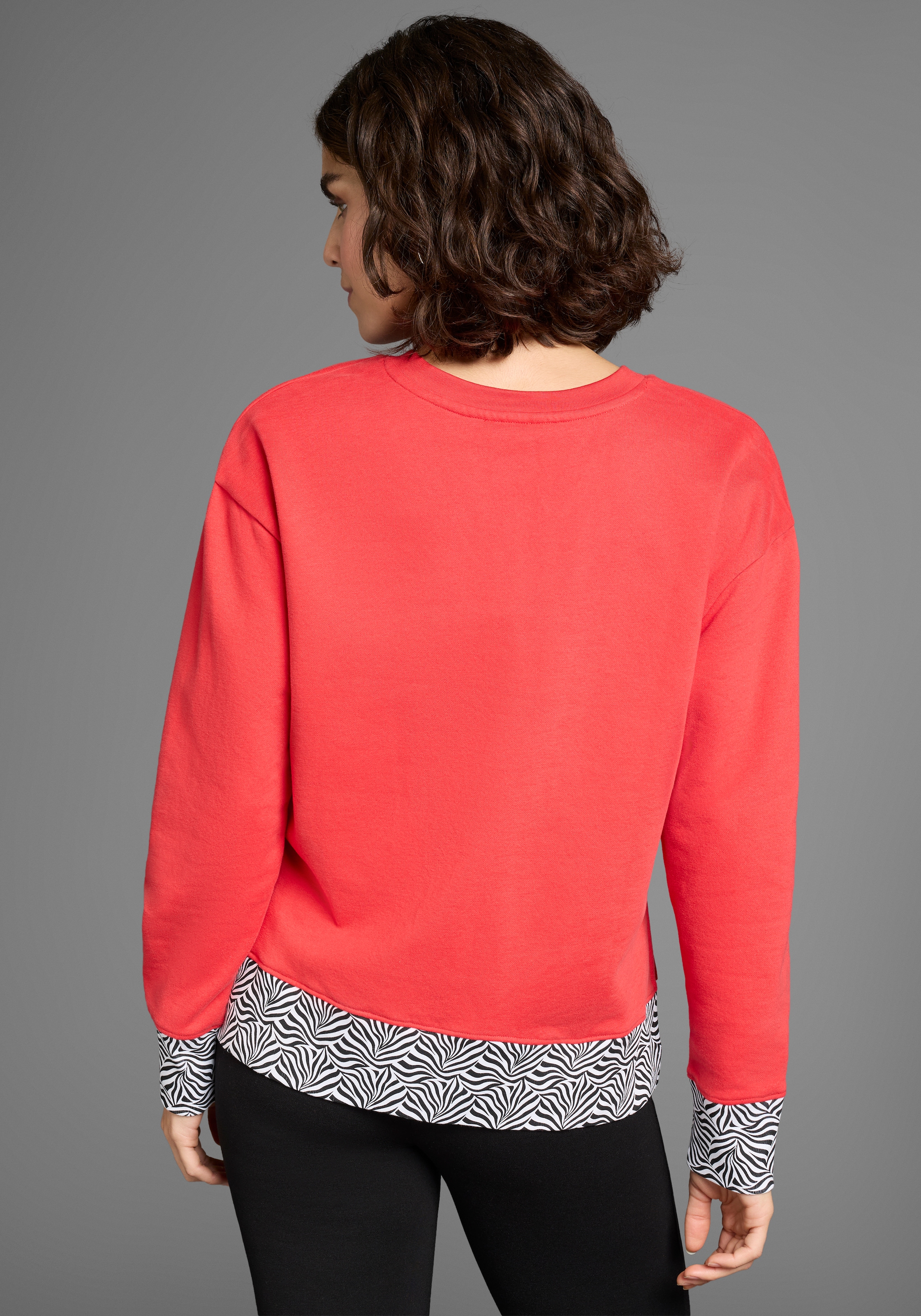 Laura Scott Sweater , mit V-Ausschnitt, langärmlig, hüftlange Schnittform
