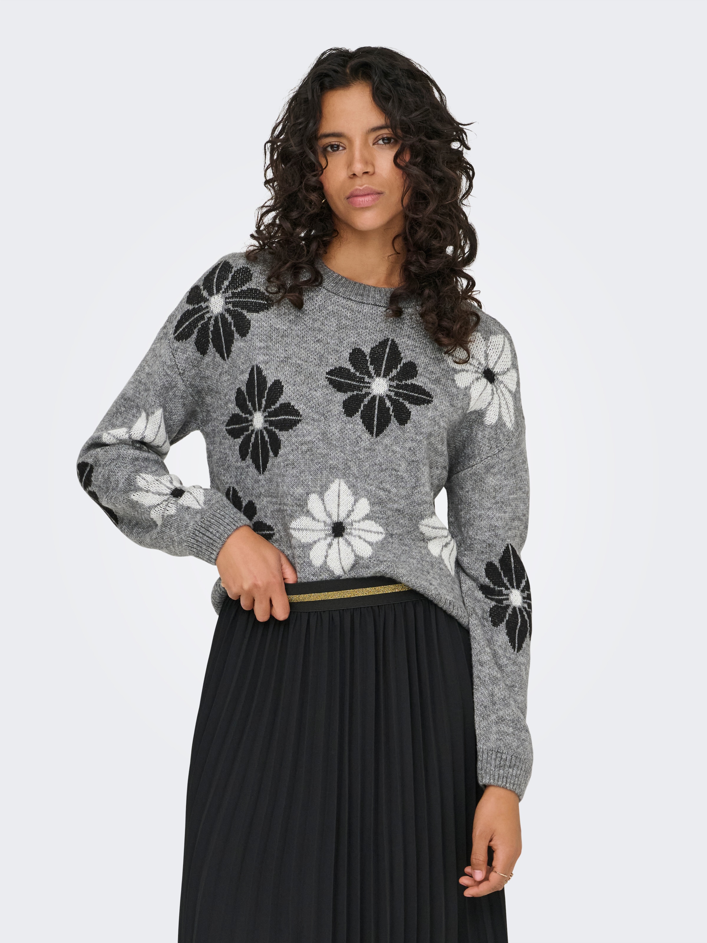 ONLY Rundhalspullover »ONLFREESIA LS FLOWER O-NECK RP KNT« mit Blümchen - Strickmuster