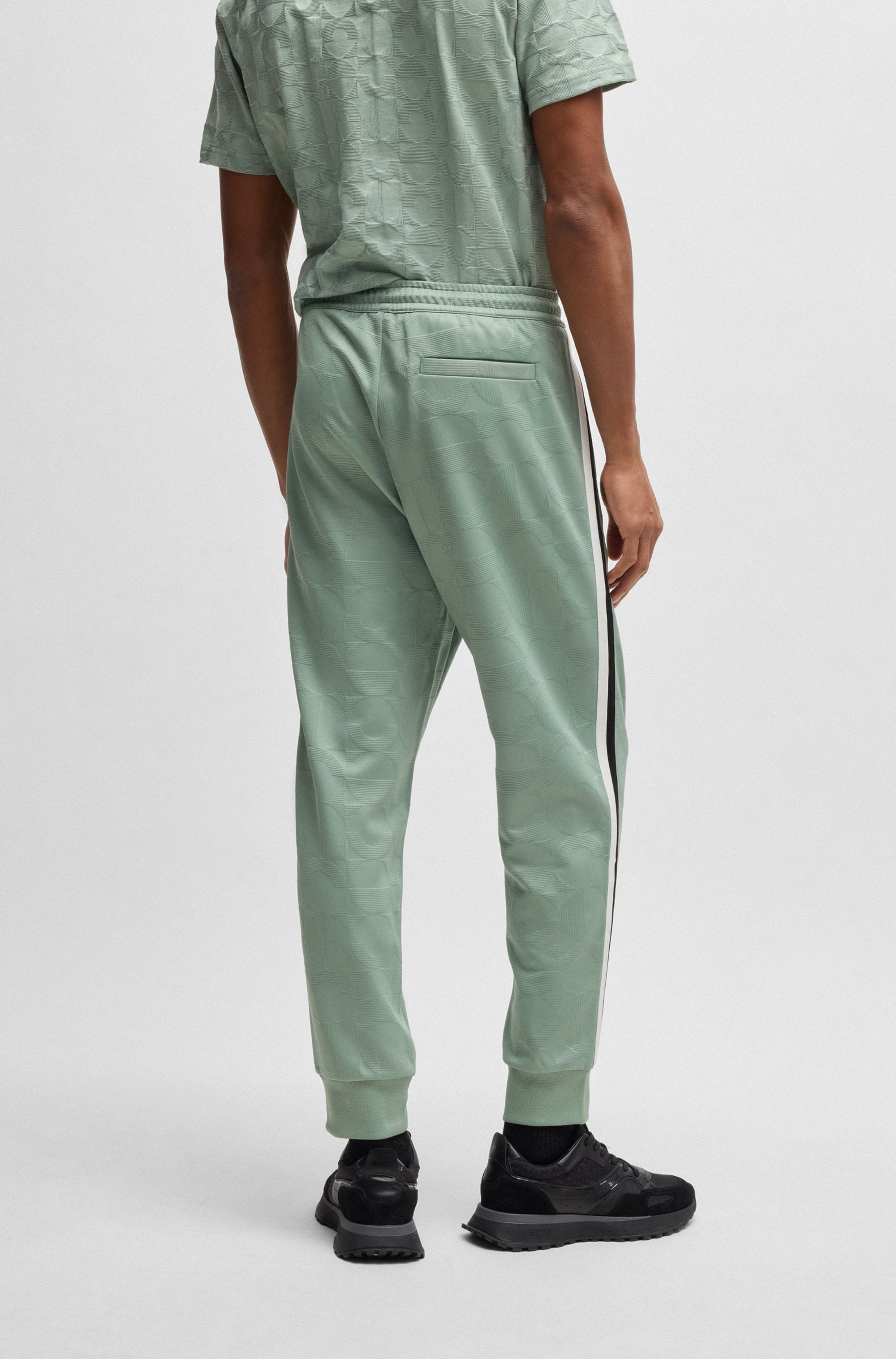 BOSS GREEN Sweathose »Hover Striped C«, mit kontrastfarbigem Streifen