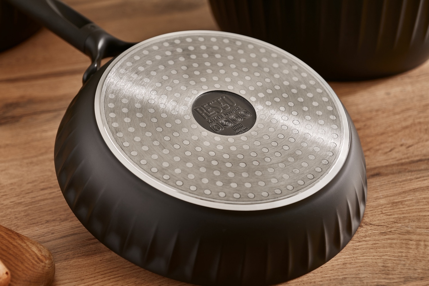 RESTO Kitchenware Bratpfanne »Ascella, antihaftbeschichtet und spülmaschinenfest« Aluminiumguss 1 Stk. tlg. Induktion, für alle Herdarten geeignet