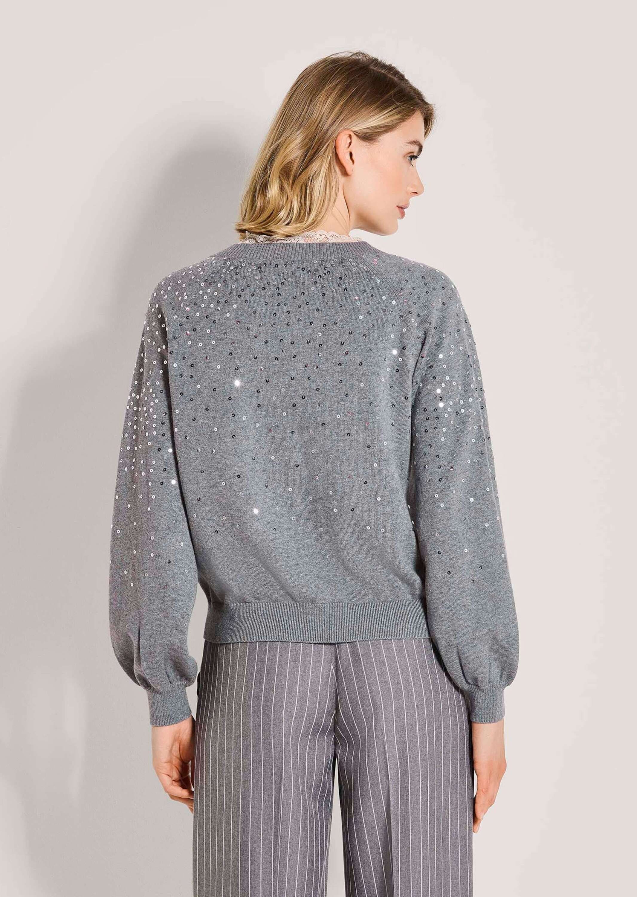 MADELEINE Strickjacke »Strickjacke Elegante Feinstrickjacke mit V-Ausschnitt« Ballonärmel