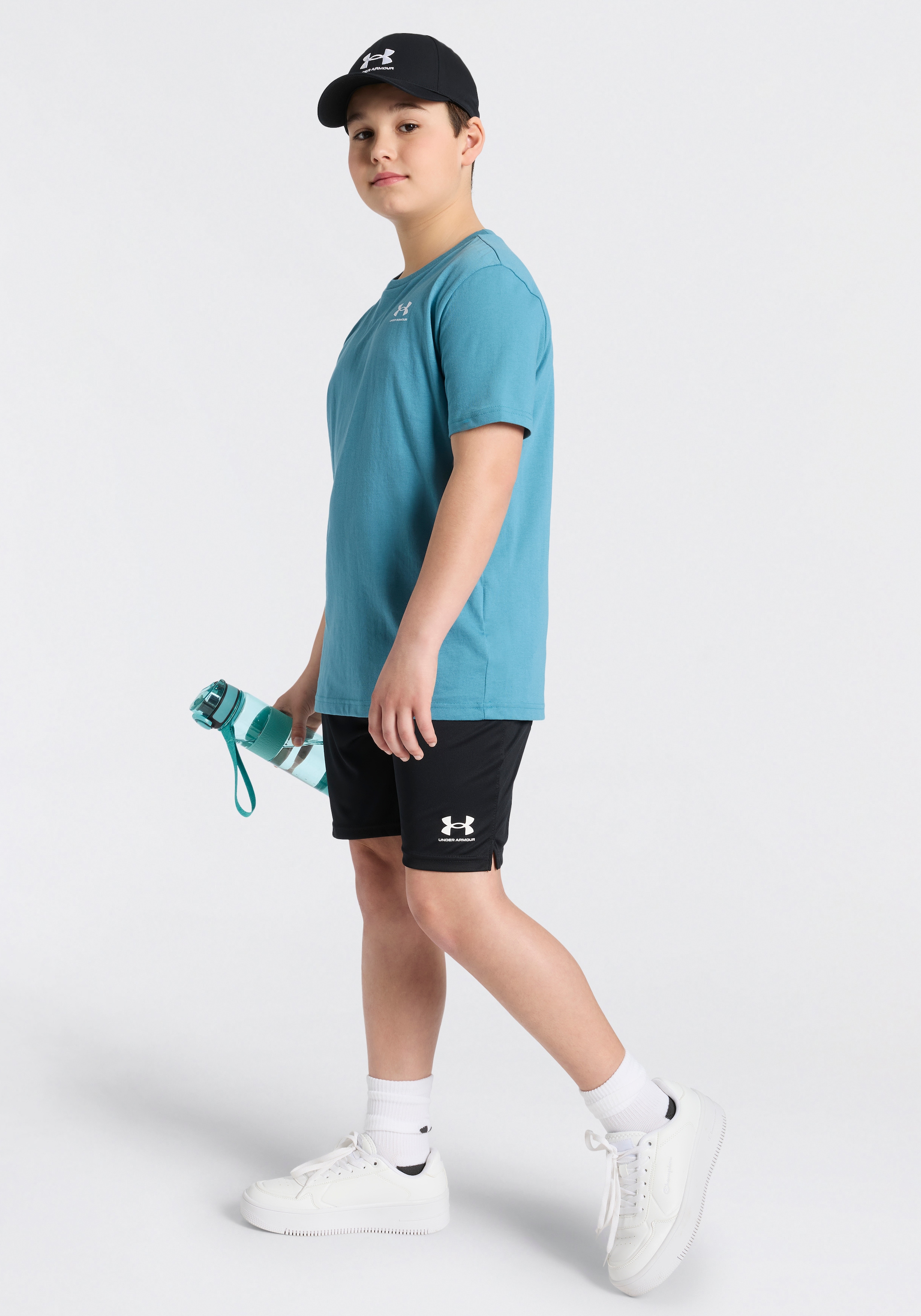 Under Armour® Trainingsshorts »UA Y CH. CORE SHORT für Jungen«  für Jungen, schnell trocknendes Material, bequeme Passform