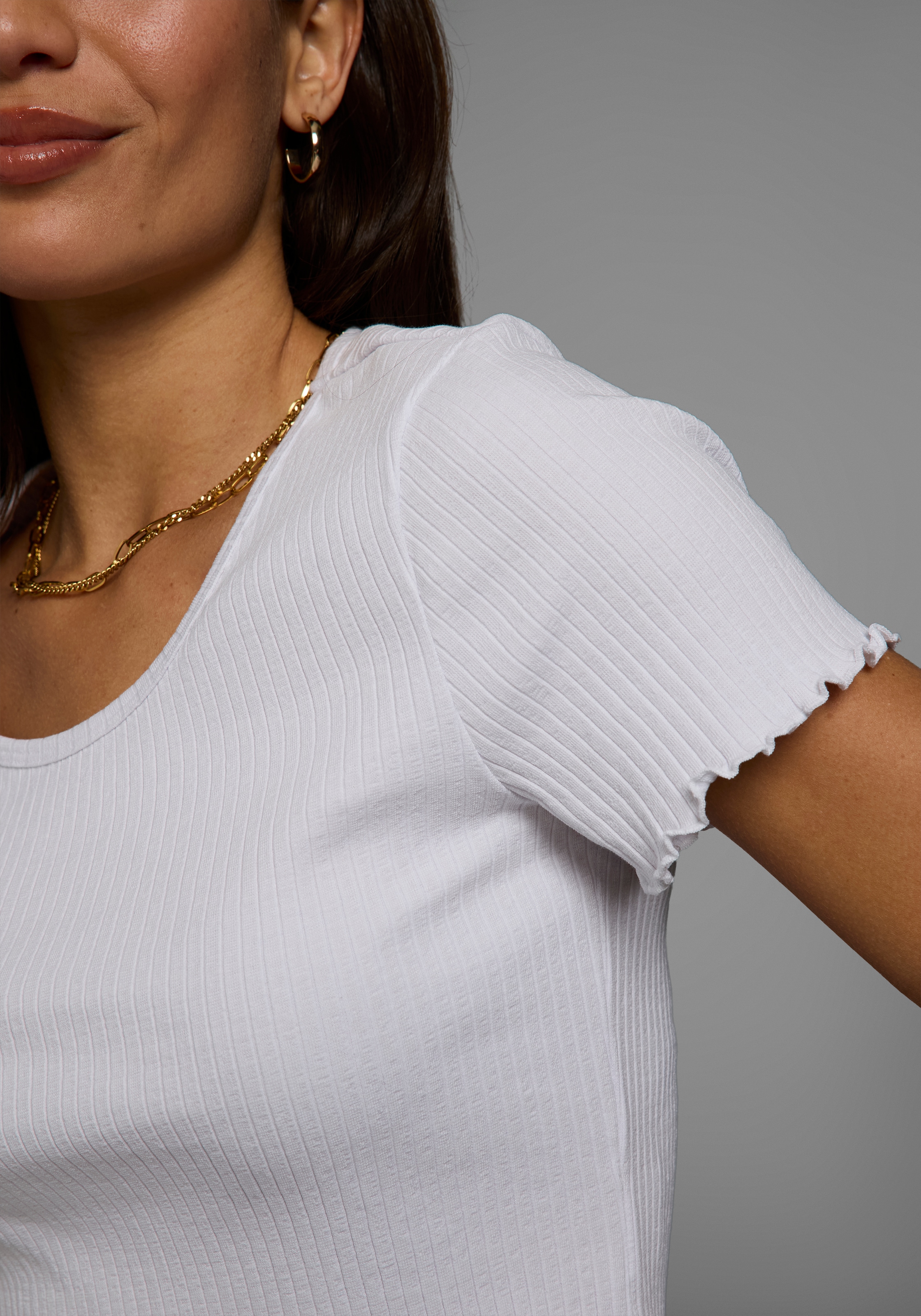 Laura Scott Kurzarmshirt, mit gewelltem Saum