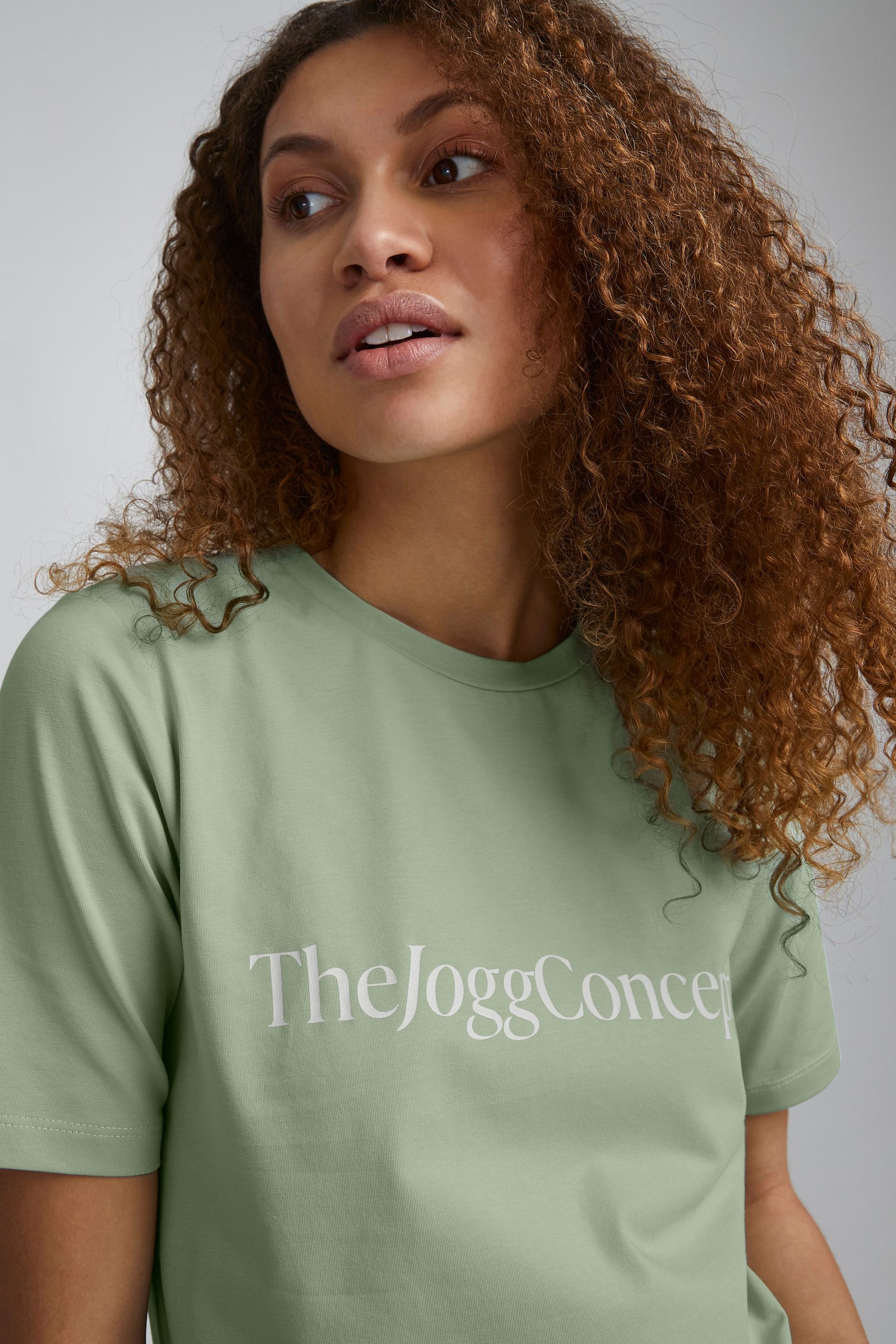 TheJoggConcept T-Shirt »T-Shirt JCSimona«