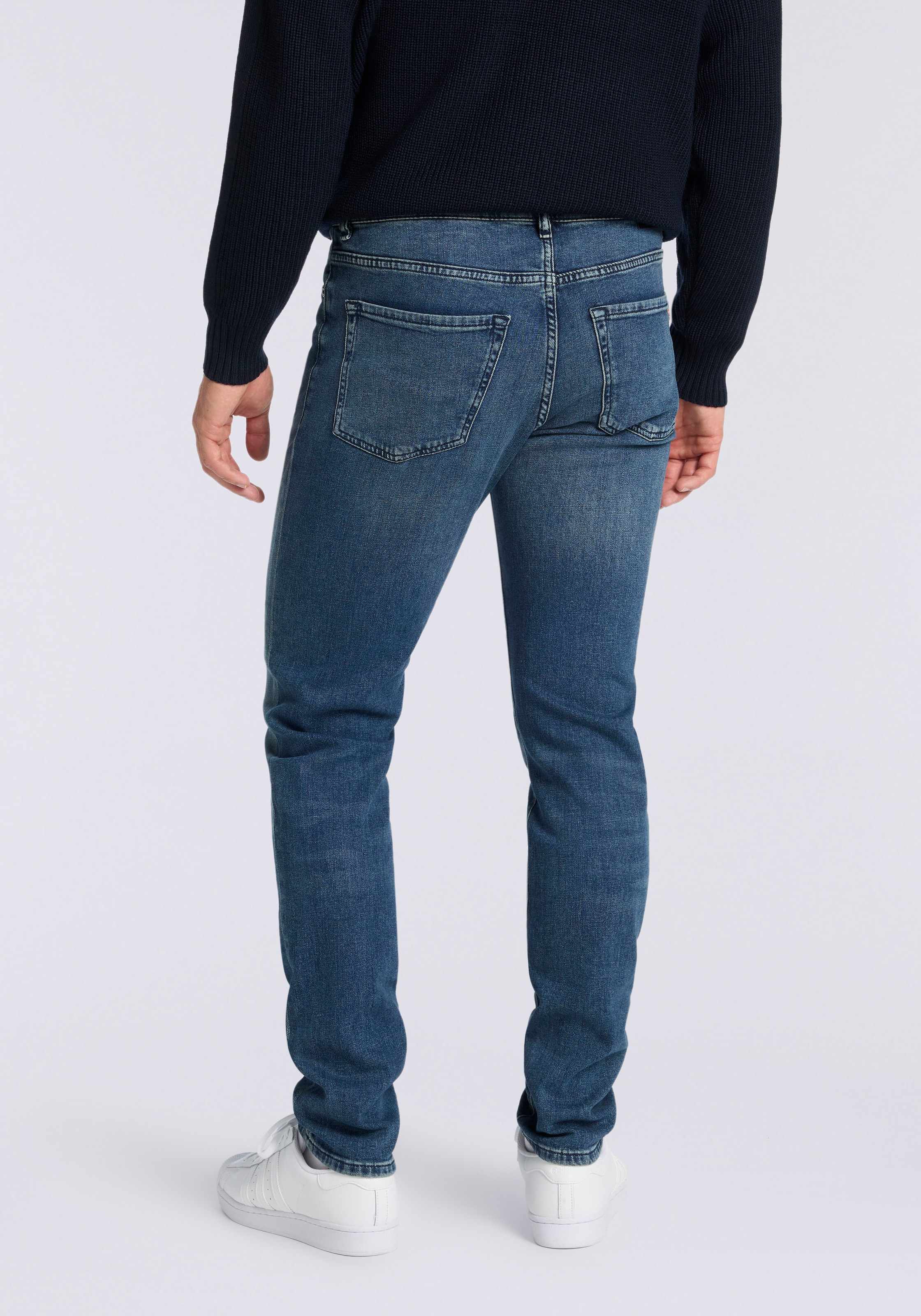 BOSS ORANGE Tapered-fit-Jeans »ONYX«, in 5-Pocket-Form, komfortabler Stretch-Denim
