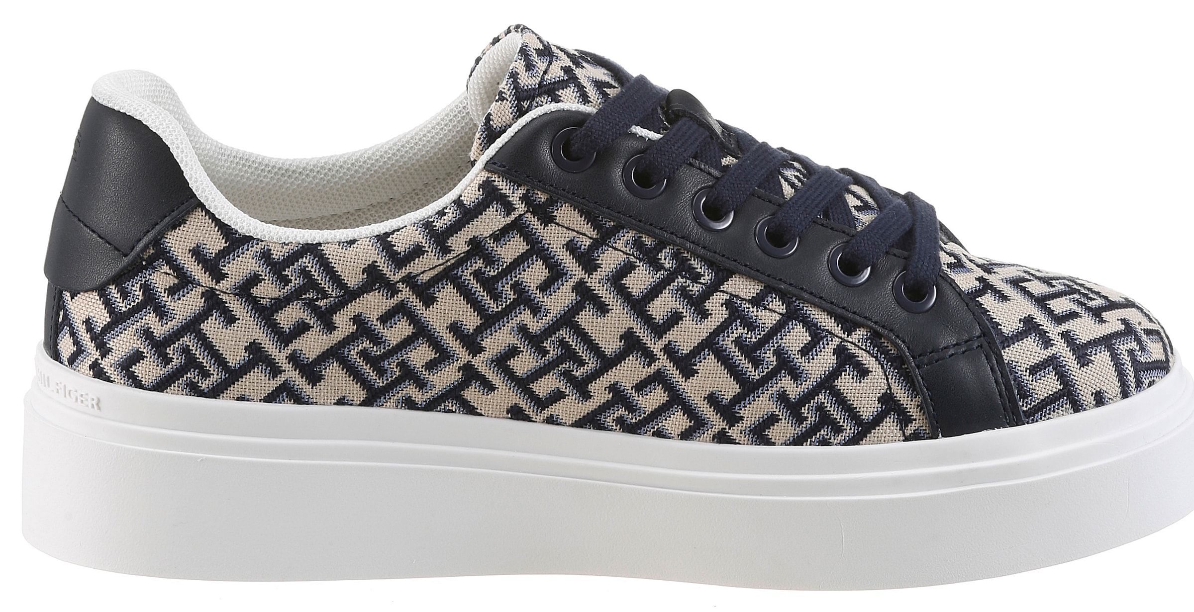 Tommy Hilfiger Plateausneaker »TH CHIC PLATFORM MONOGRAM«  Freizeitzeitschuh, Halbschuh, Schnürschuh mit Allover-Logodruck