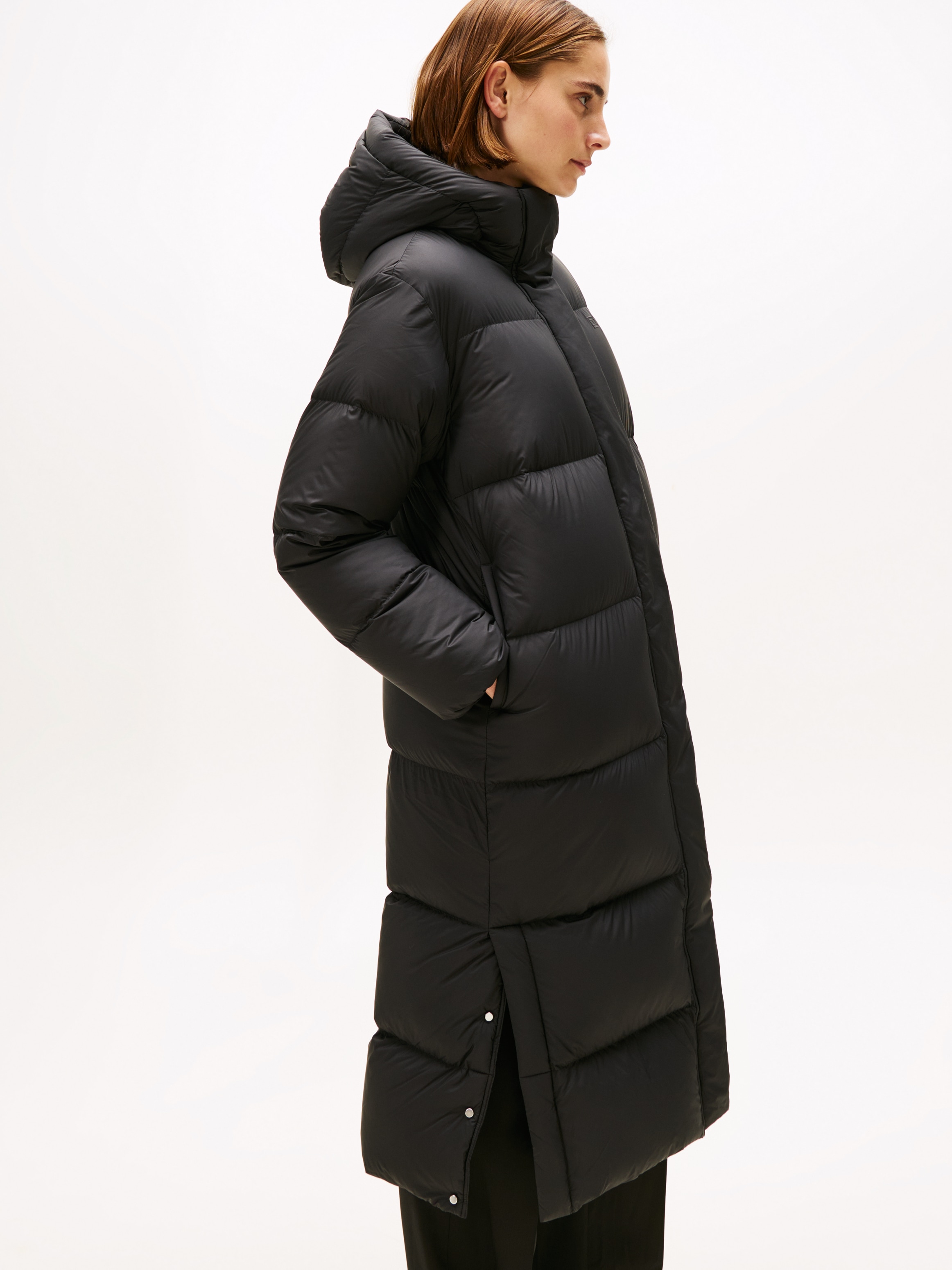 Tommy Hilfiger Daunenmantel »MODERN DOWN REG MAXI COAT« mit wärmenden Daunen gefüttert