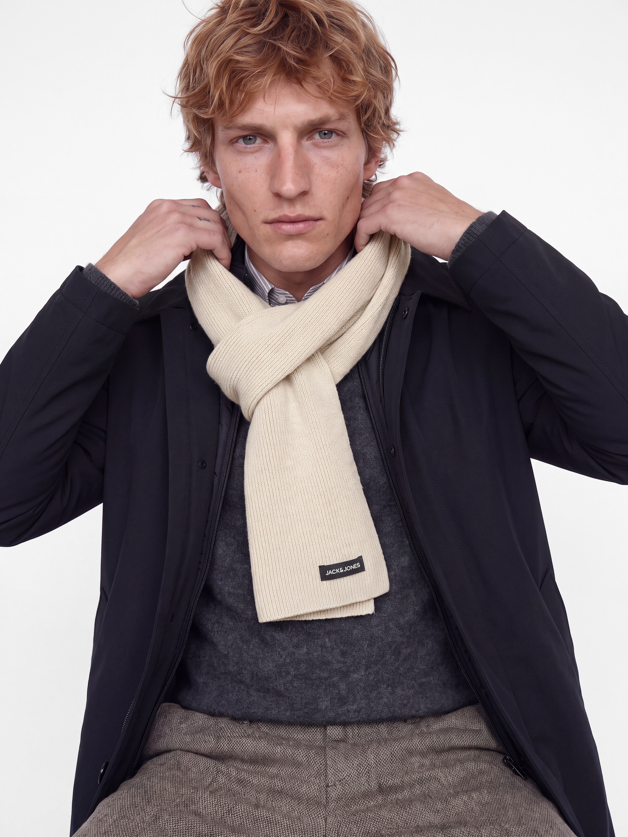 Jack & Jones Strickschal »JACDNA KNIT SCARF NOOS« Kunstfaser, aus Strickmaterial