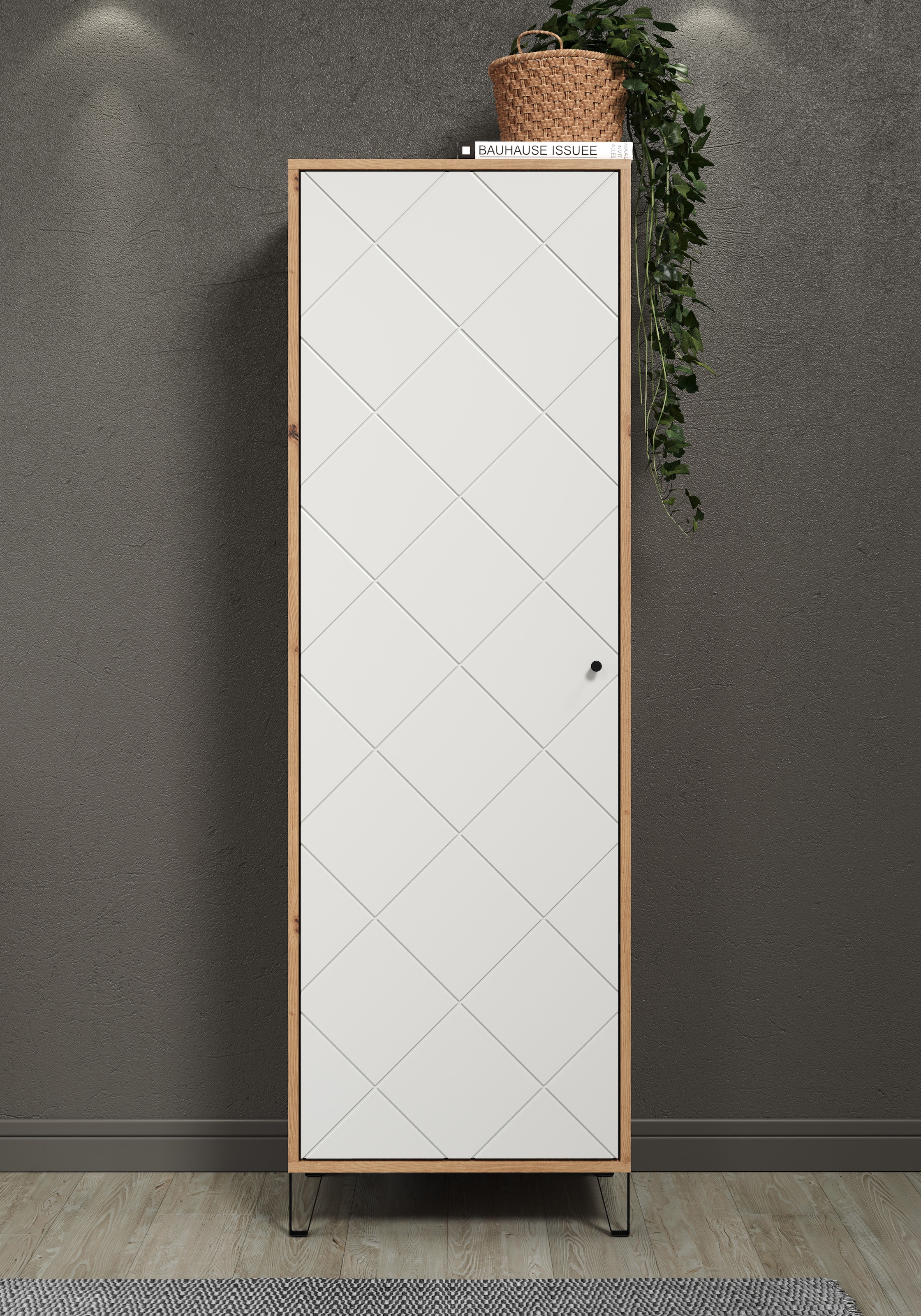 Places of Style Garderobenschrank »Tarragona«, (1 St.), Flurschrank mit ausziehbarer Kleiderstange - (B/T/H) 63/40/194 cm