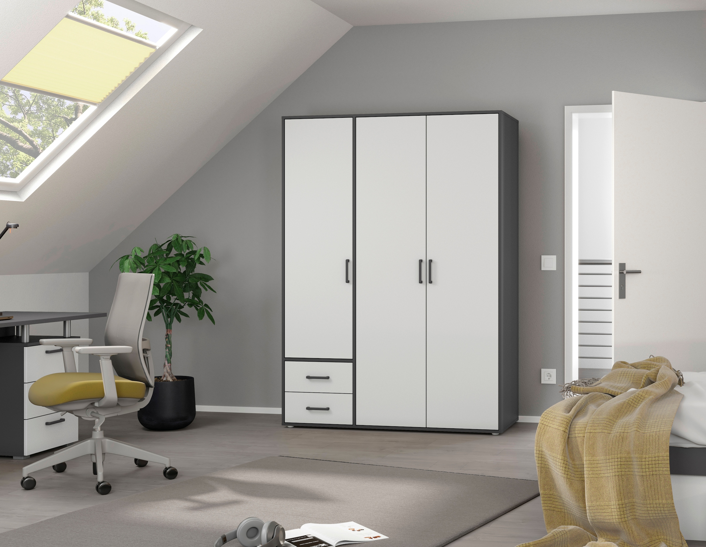 rauch Drehtürenschrank »Kleiderschrank Schrank Garderobe Wäscheschrank VOYAGER«, (in 3 verschiedenen Ausstattungen BASIC/CLASSIC/PREMIUM), moderne Griffe in Graumetallic mit Außenschubkästen MADE IN GERMANY