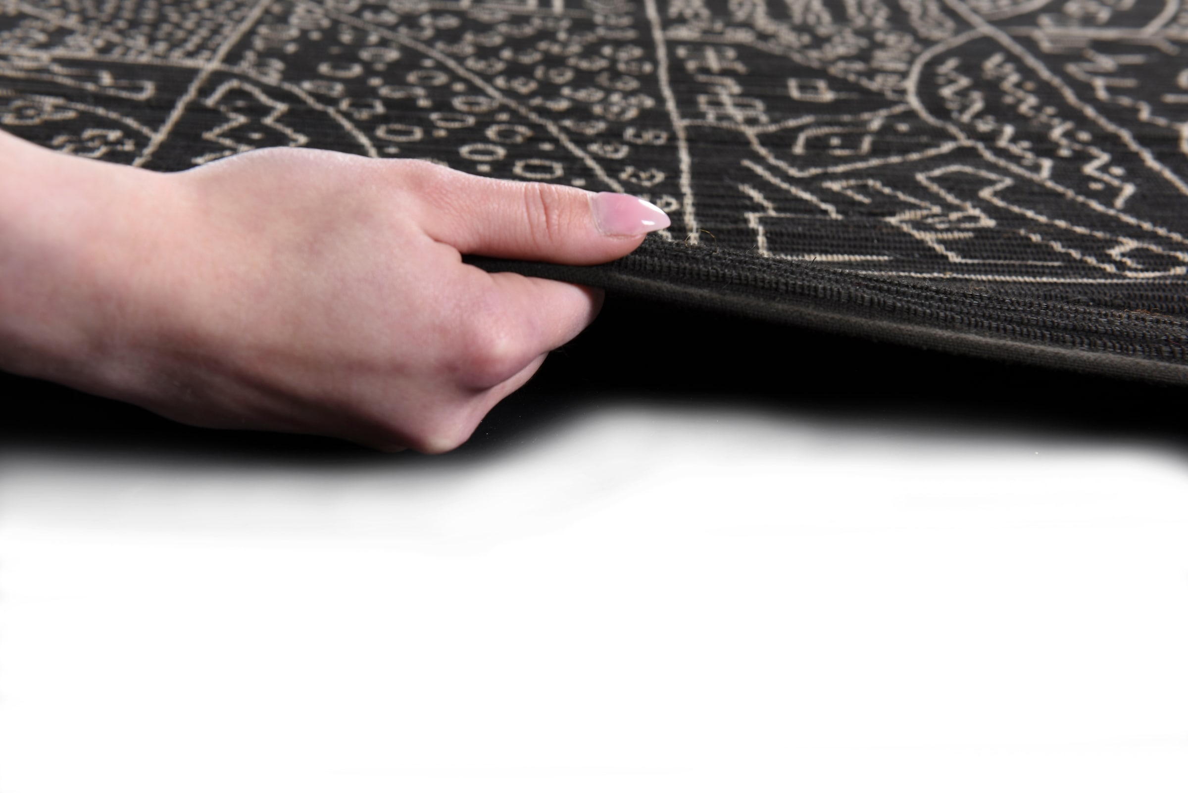 DIE HAUSKUNST Teppich »Taama« rechteckig 4 mm Höhe Flachgewebe, handgewebt, mit Fransen