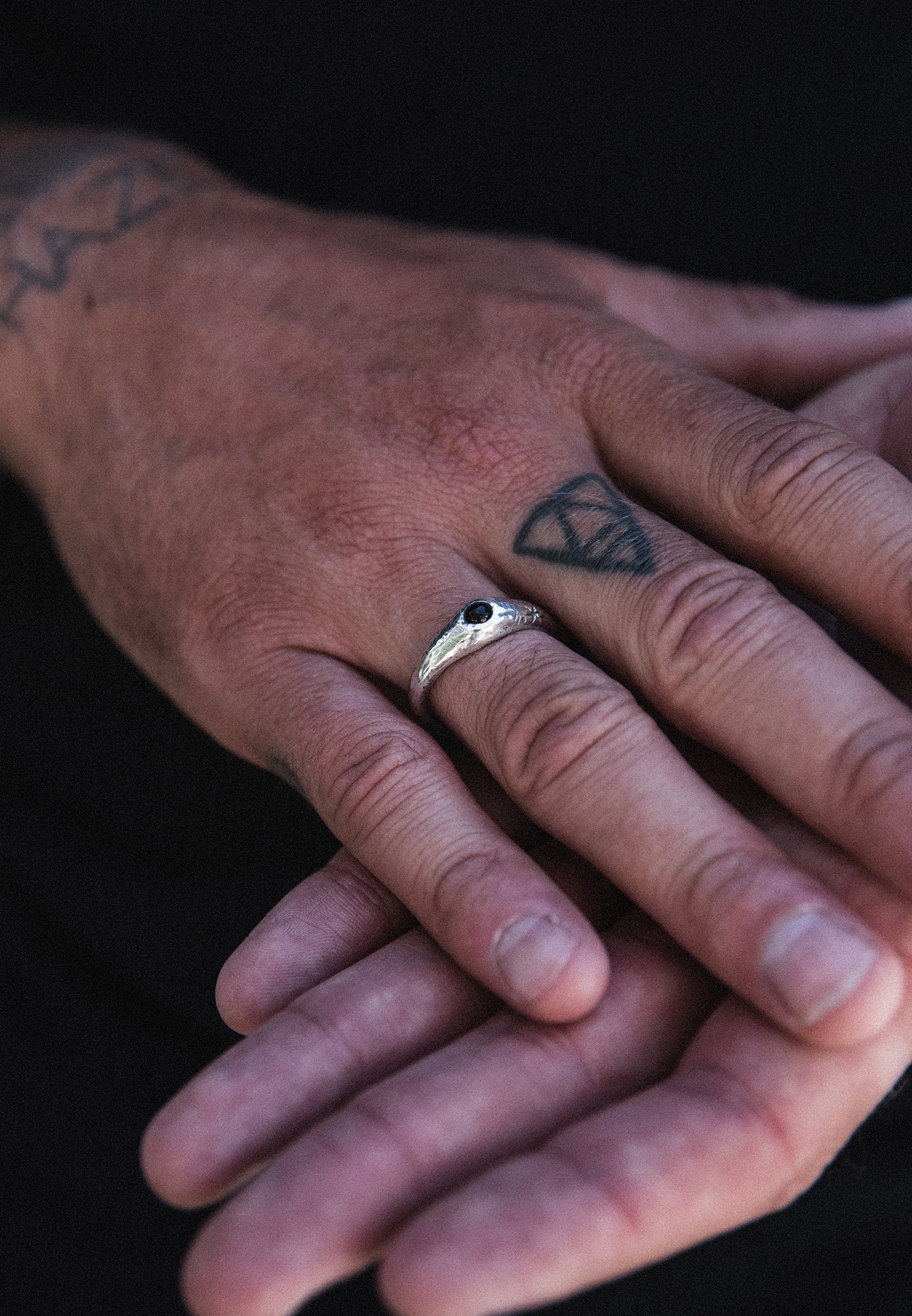 HAZE & GLORY Silberring »Ring Siegelring Cast Away - Onyx 925 Silber«