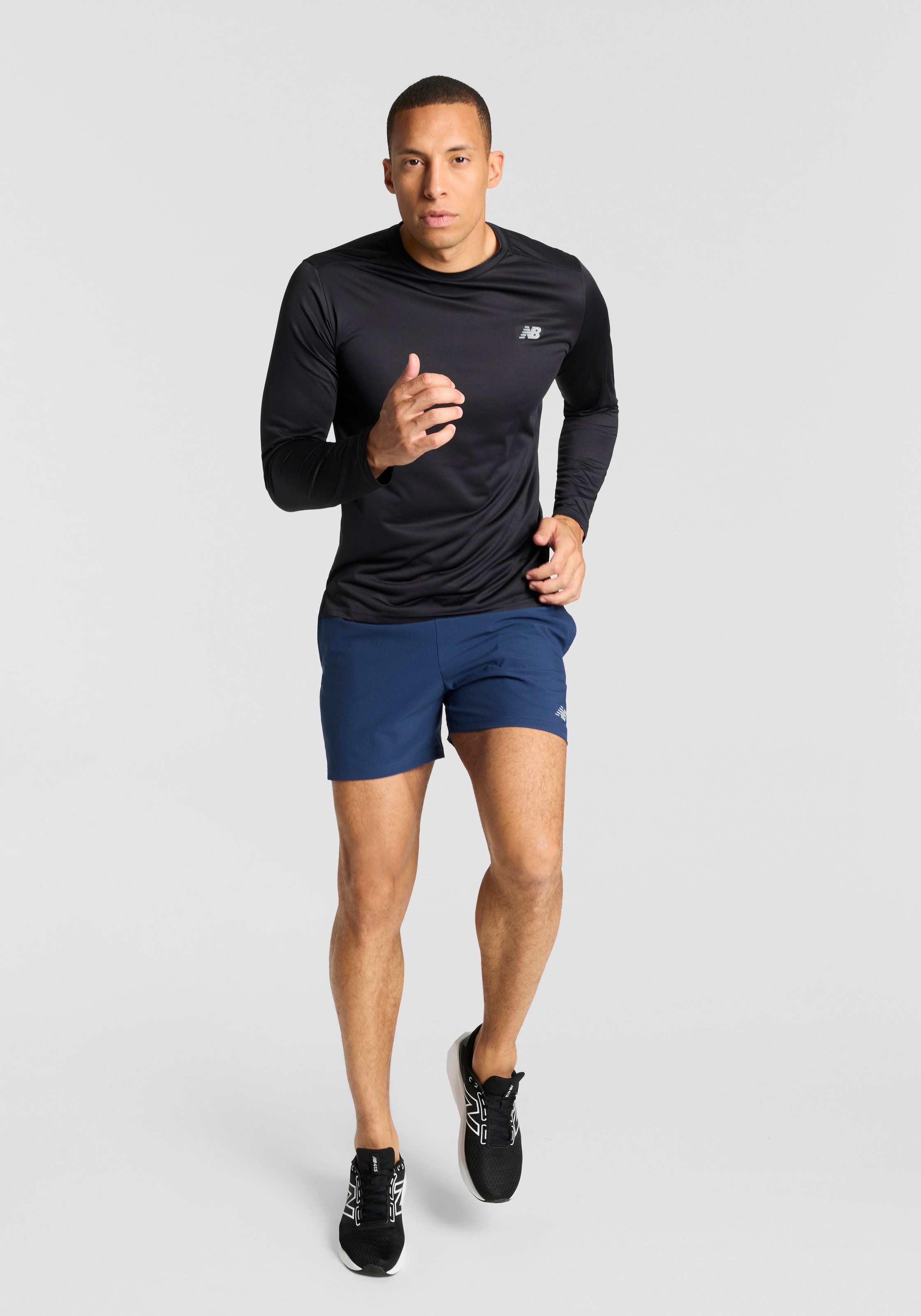 New Balance Laufshorts »Sport Essentials Short 5"«