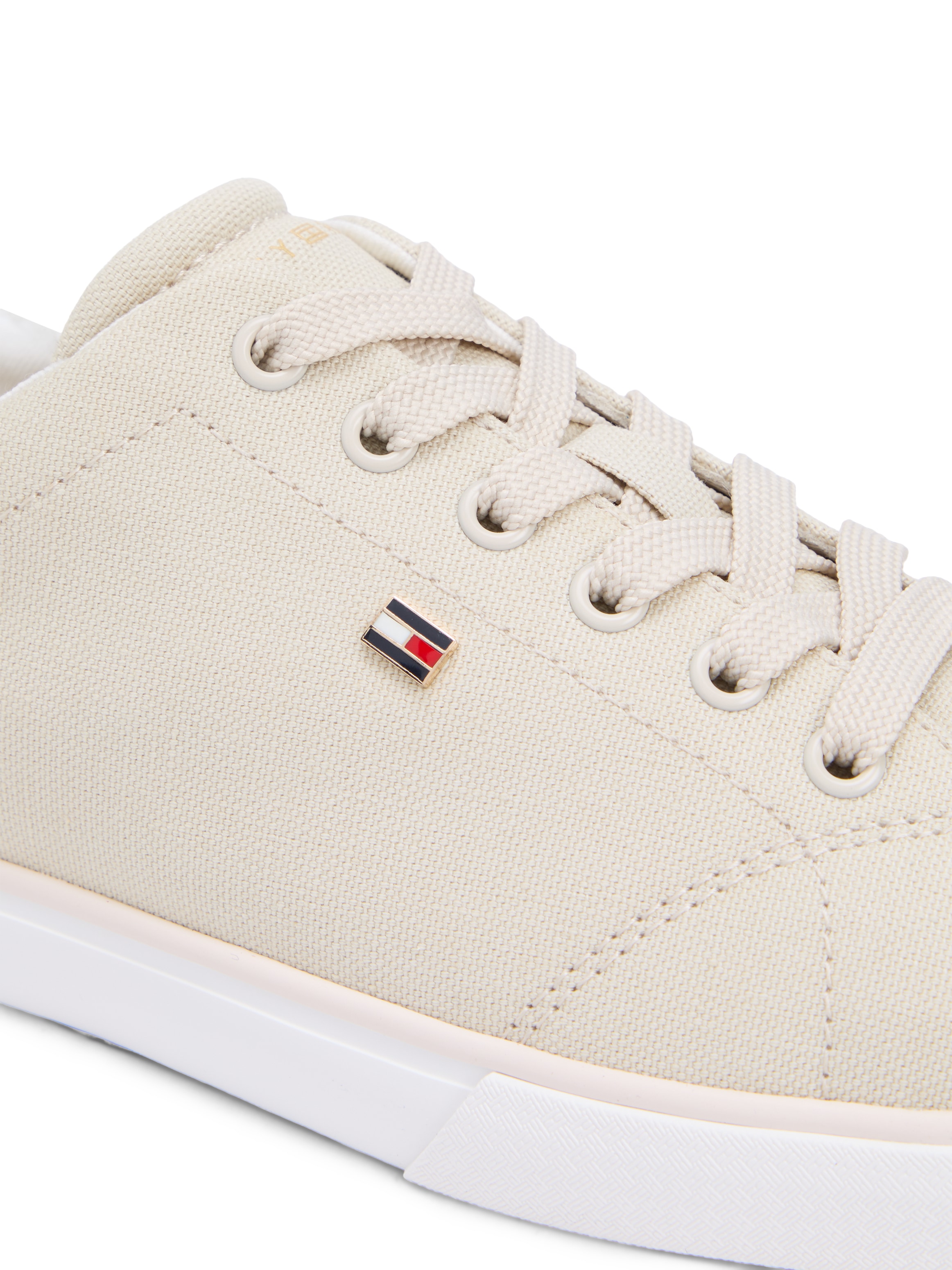 Tommy Hilfiger Plateausneaker »TH LOW PROFILE VULC CANVAS«  Halbschuh, Schnürer, Freizeitschuh mit gepolstertem Schaftrand