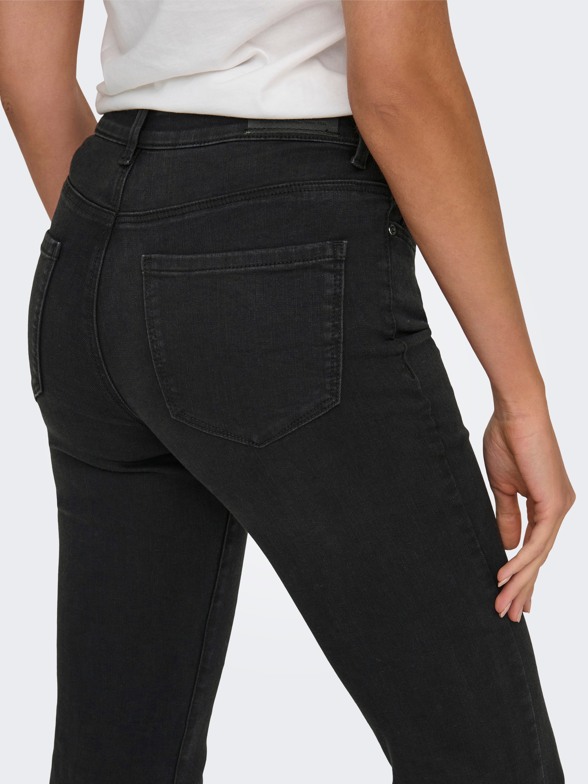 ONLY Bootcut-Jeans »ONLLUSH MW RETRO FLARED DNM«