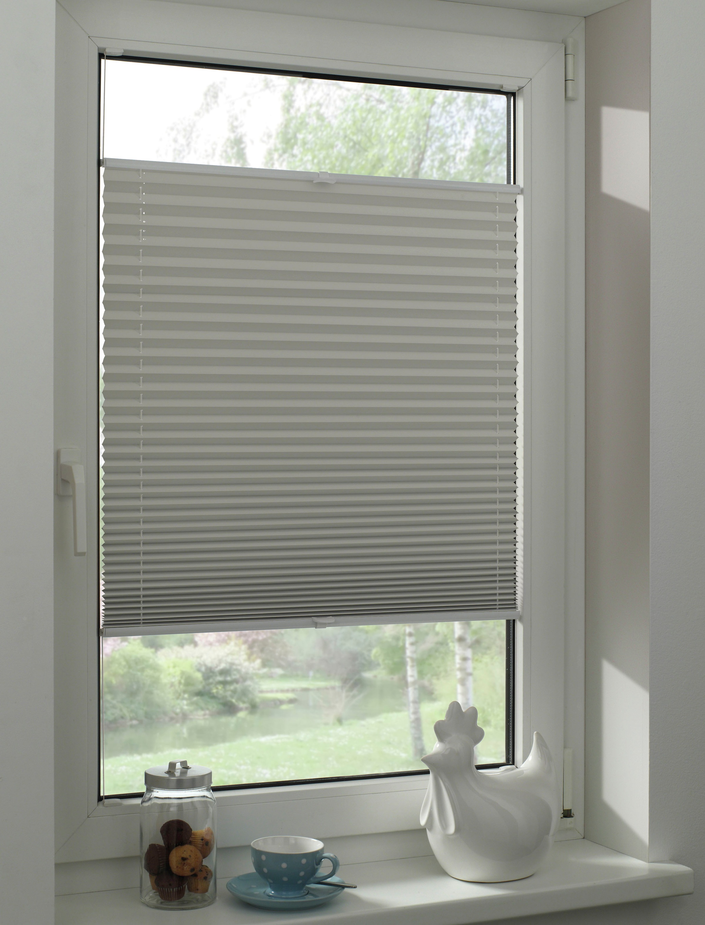 GARDINIA Plissee »Concept Thermo« abdunkelnd energiesparend mit Bohren verspannt verschraubt, Innovative Träger- und Montagetechnik