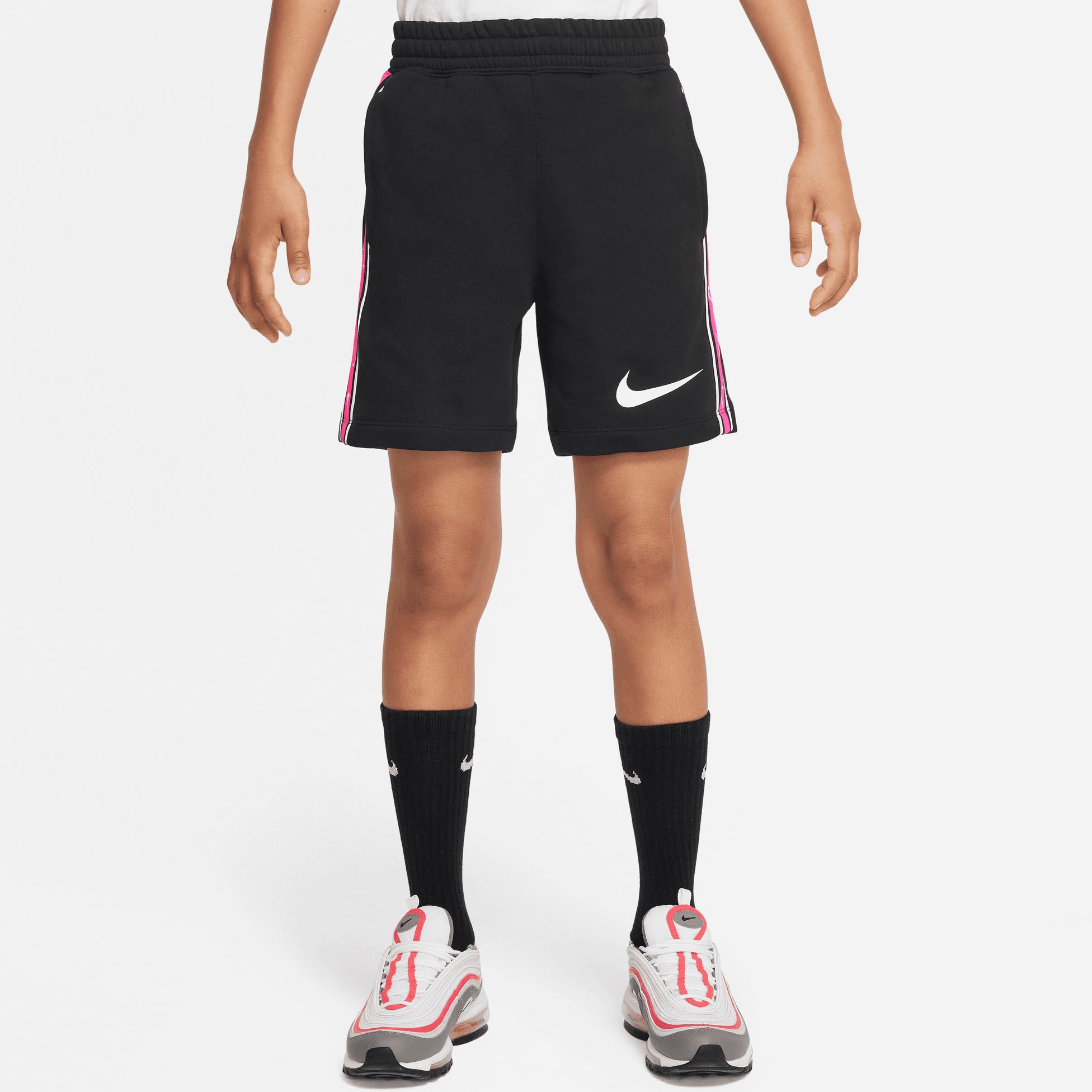 Nike Sportswear Shorts »B NSW REPEAT SW FLC SHORT«