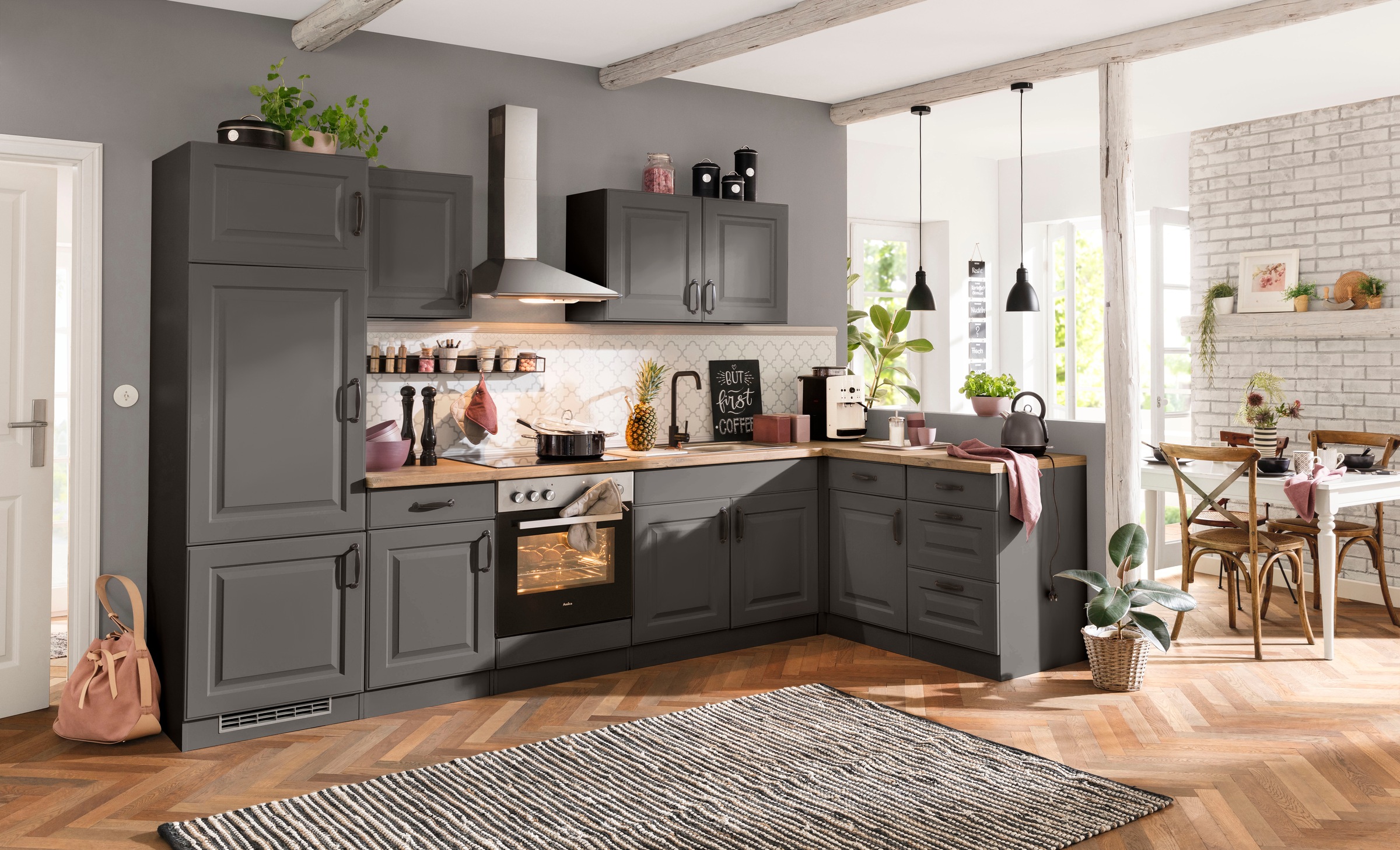 wiho Küchen Eckunterschrank »Erla«, 110 cm breit mit Kassettenfront