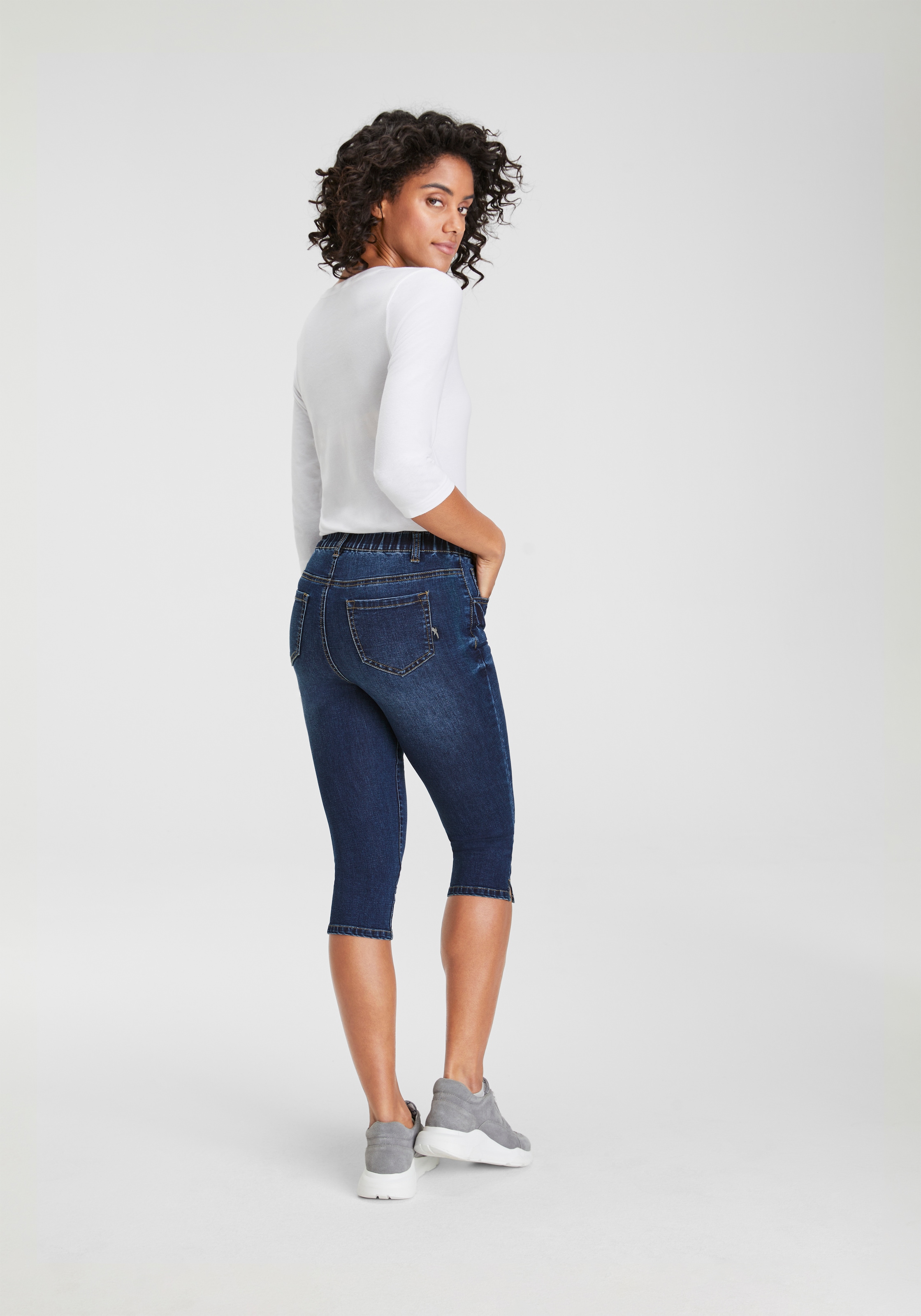 Arizona Caprijeans »Ultra-Stretch«, extra-eng geschnittene Beinform, hoher Bund, in Capri-Länge