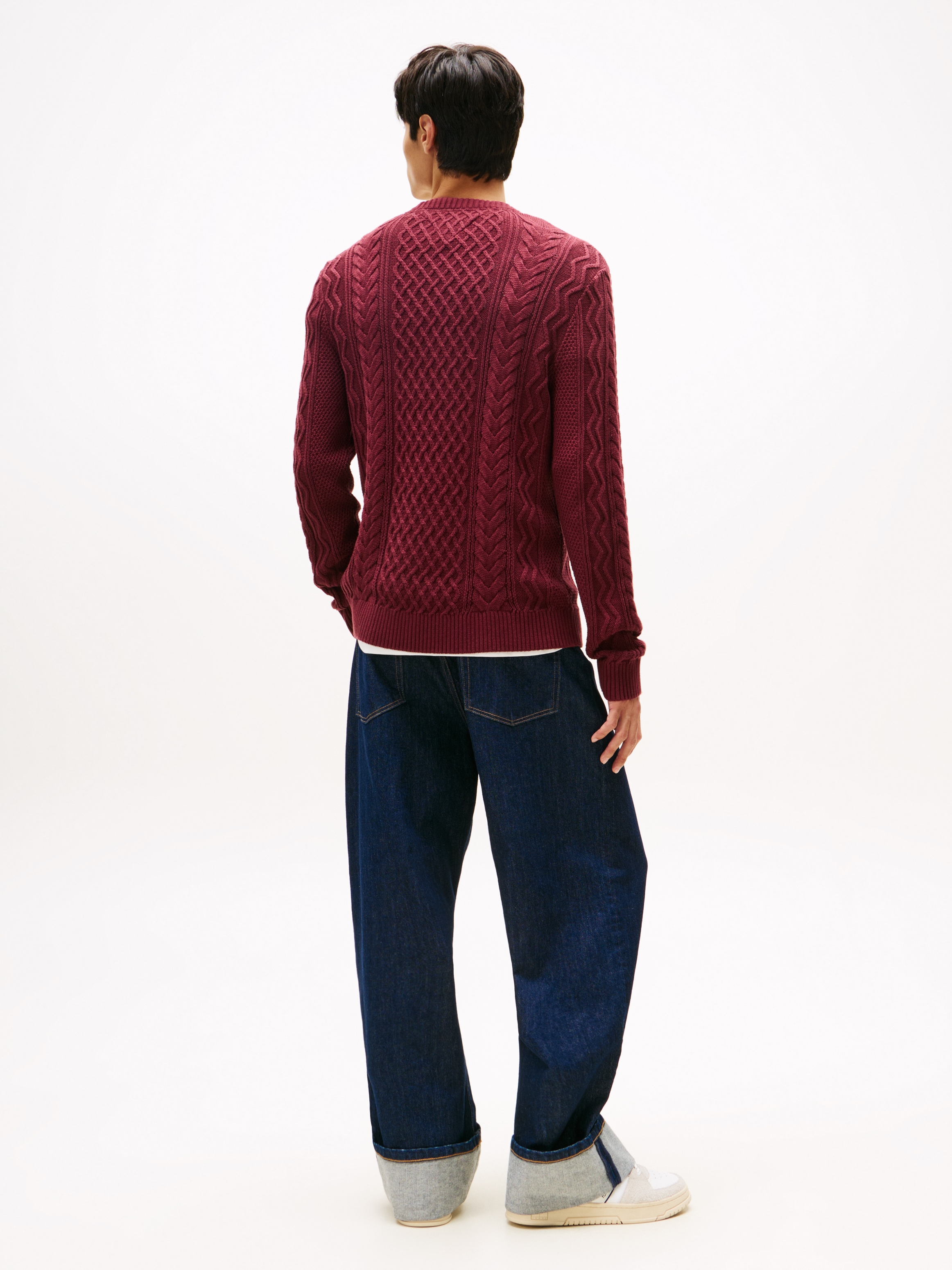 Tommy Jeans Strickpullover »BADGE CABLE«, Slim Fit, Rundhals