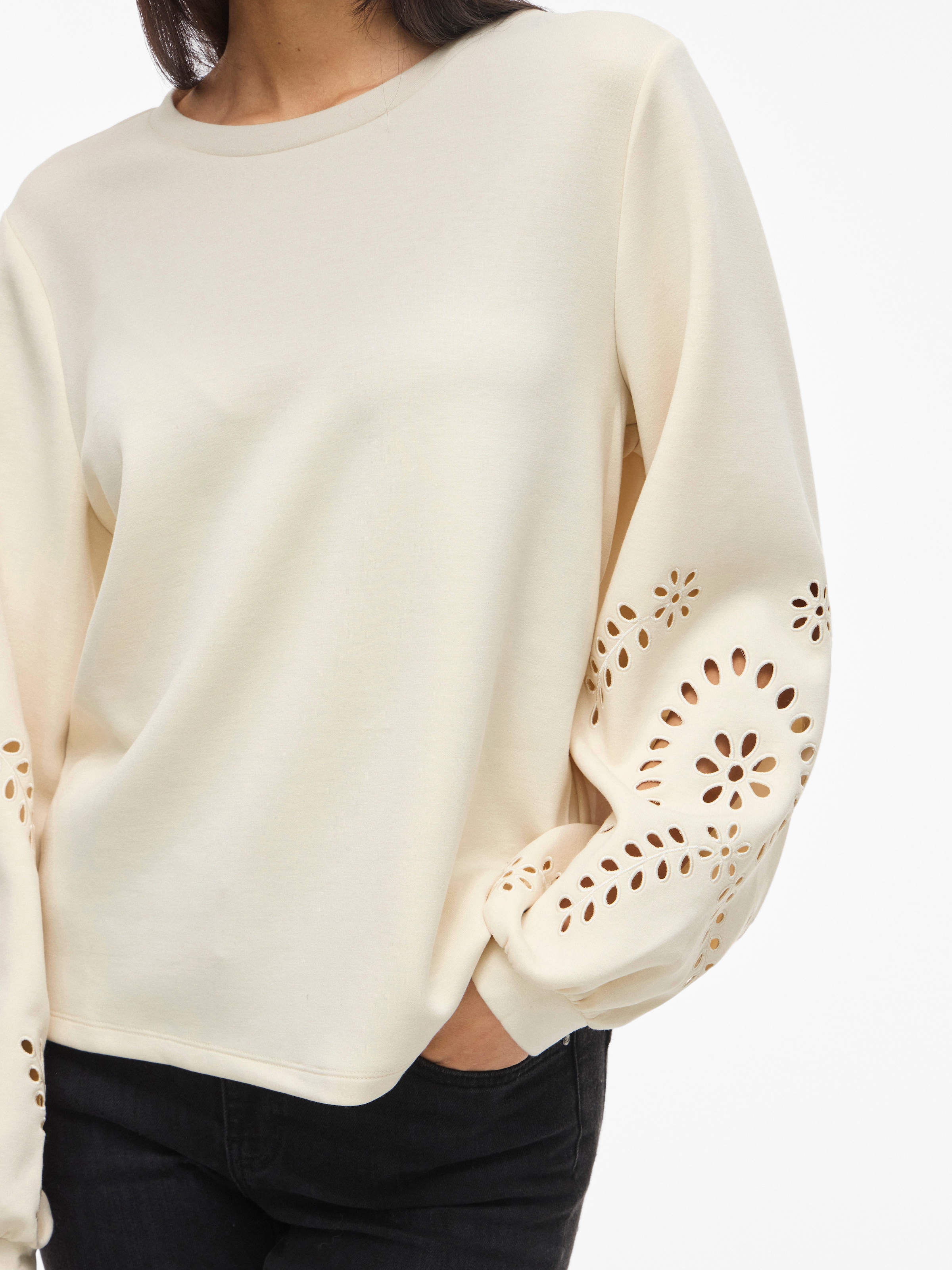 Vila Sweatshirt »VISANDY L/S DETAIL SWEAT TOP - NOOS«, Viskosemischung, regular fit
