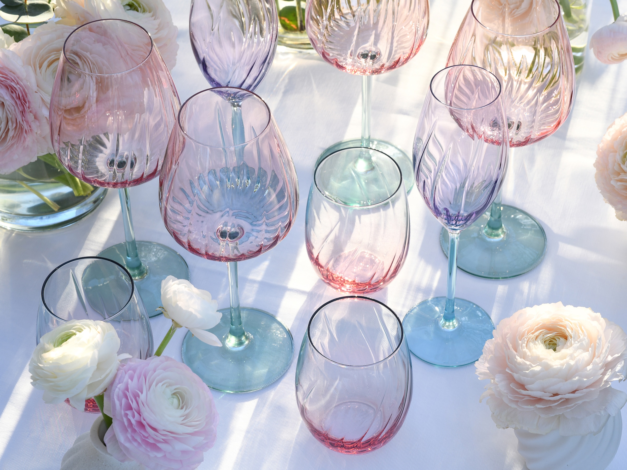 CreaTable Weinglas »Swirly Spring, Weingläser-Set, 4-tlg.« Rillen Relief, Modern, Sommerlich, Leicht