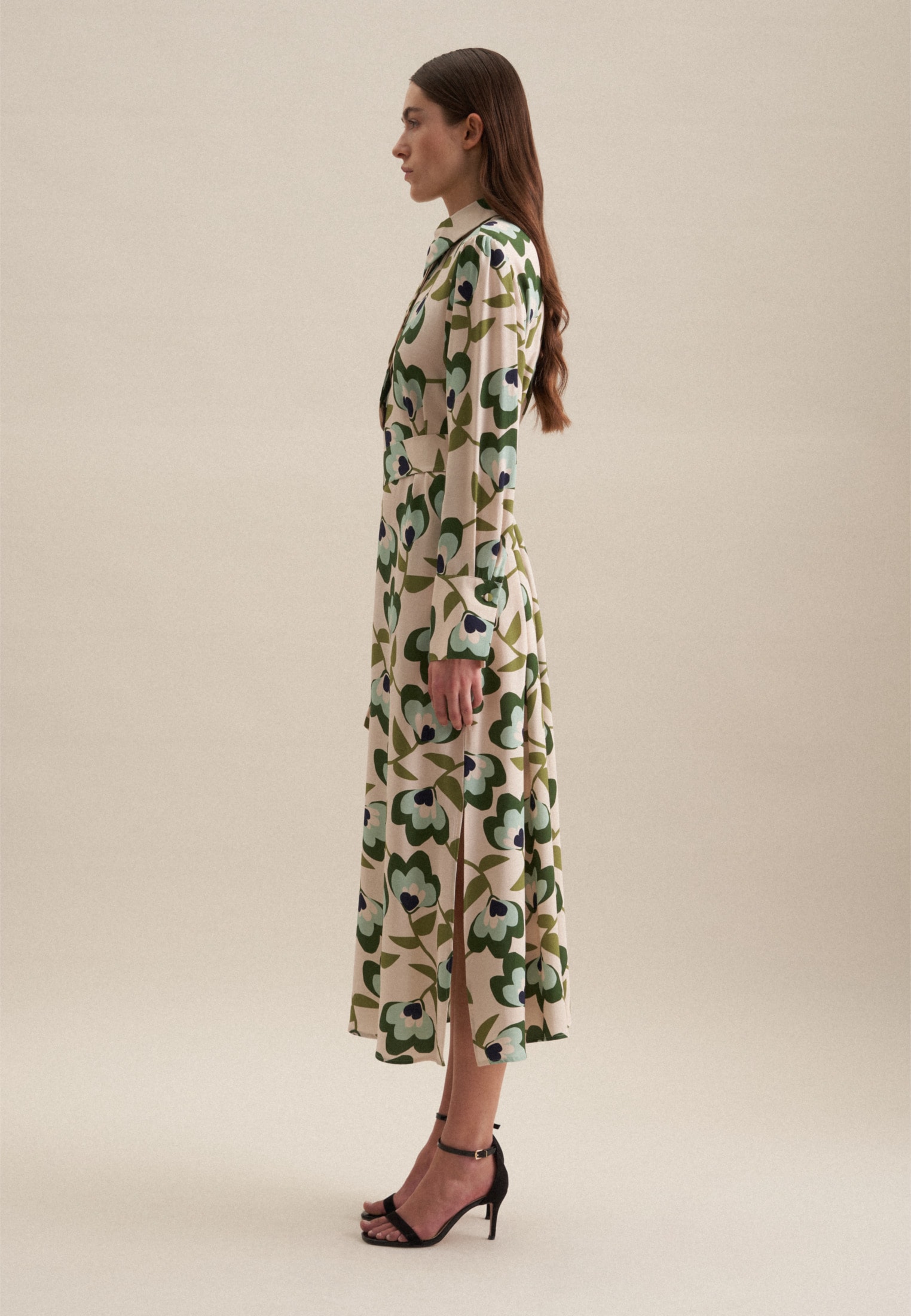 seidensticker Sommerkleid »Schwarze Rose« Langarm Kragen Druck